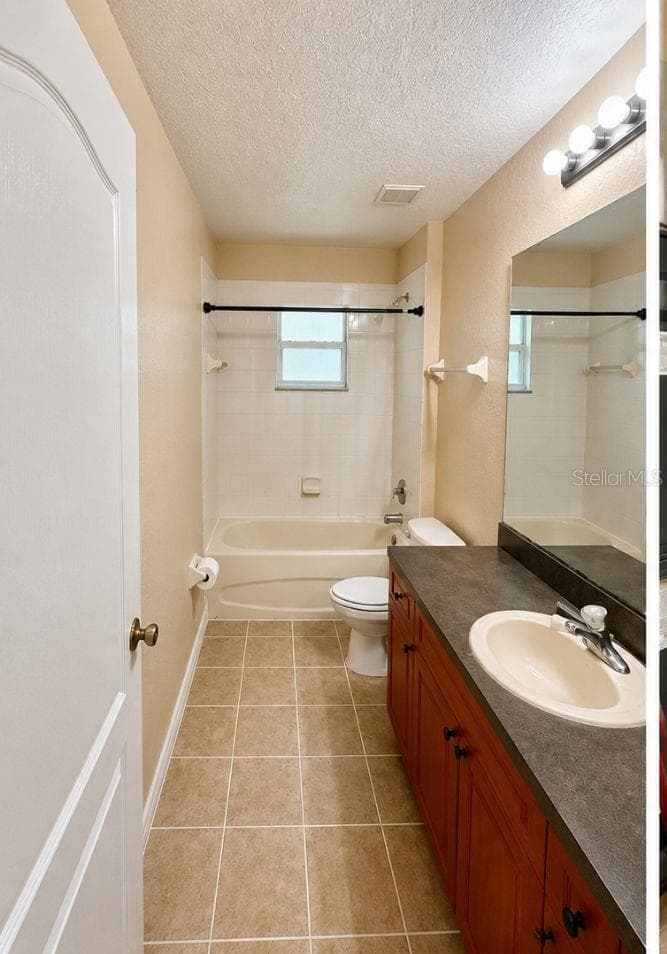 Single Family Residence at 333 GARDENIA CT, POINCIANA, photo 8 of 21