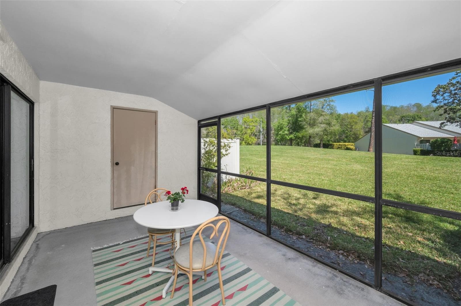 Screened-In Patio With Storage Closet - 1333 SHADY PINE WAY #F, TARPON SPRINGS