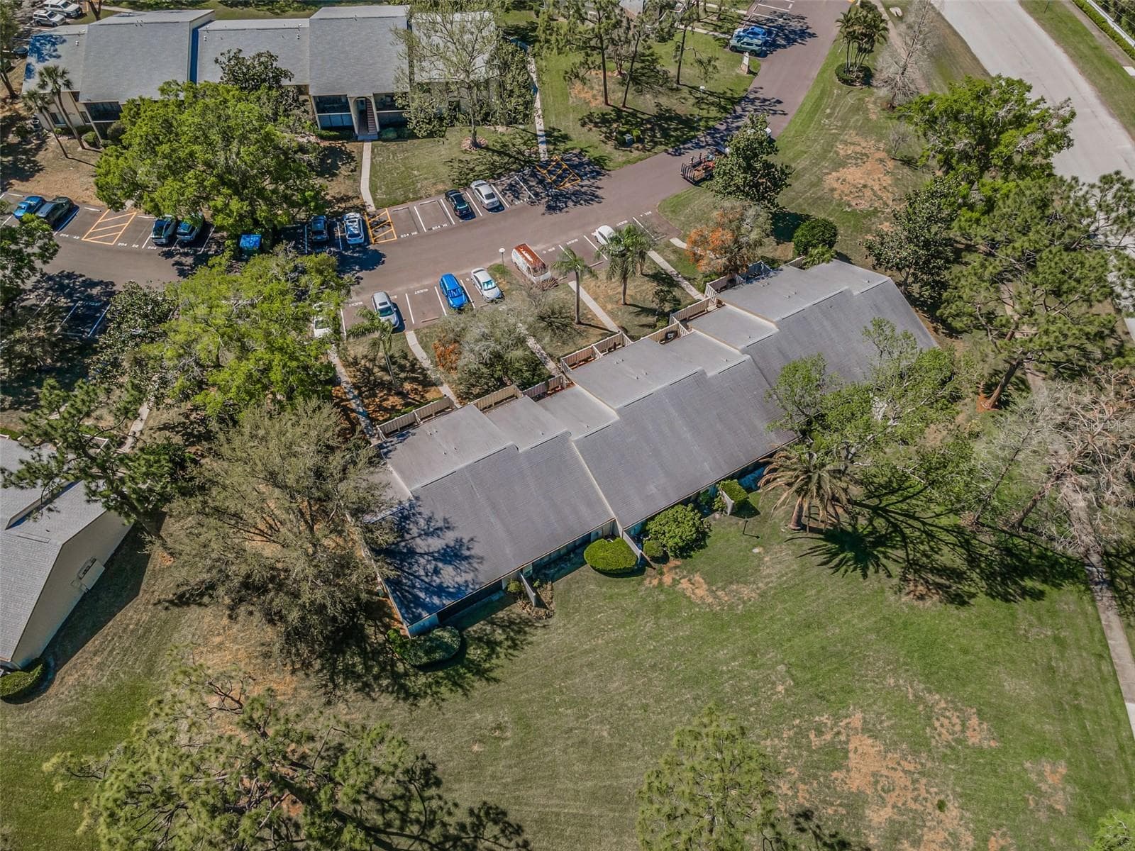 End Unit Villa - 1333 SHADY PINE WAY #F, TARPON SPRINGS