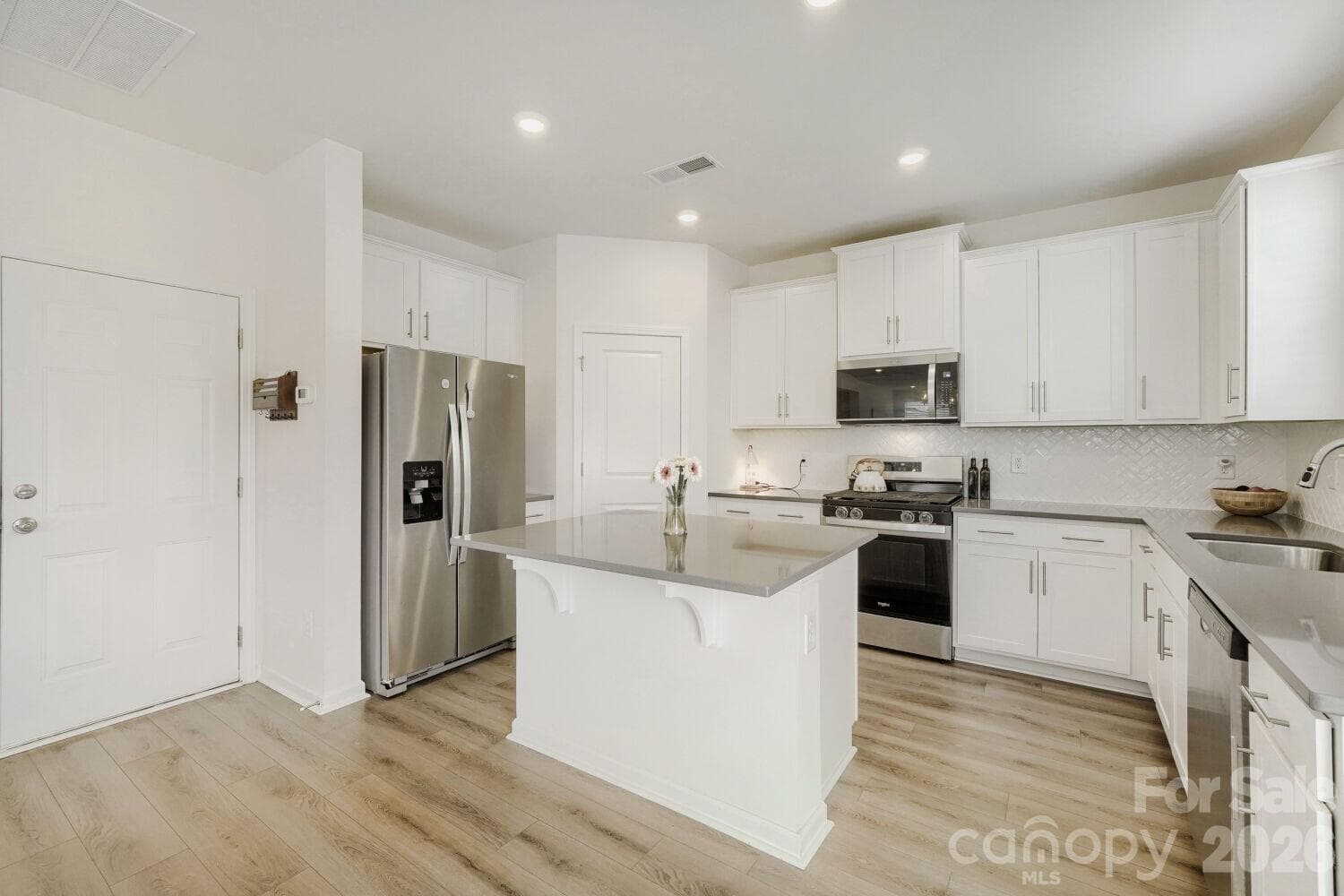 Single Family Residence at 3244 Maya Lane, Midland, photo 6 of 28
