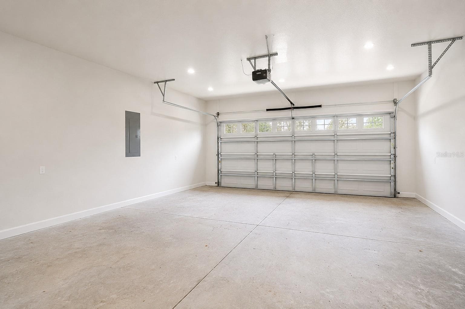 Single Family Residence at 11380 NW 92ND CT, CHIEFLAND, photo 32 of 36