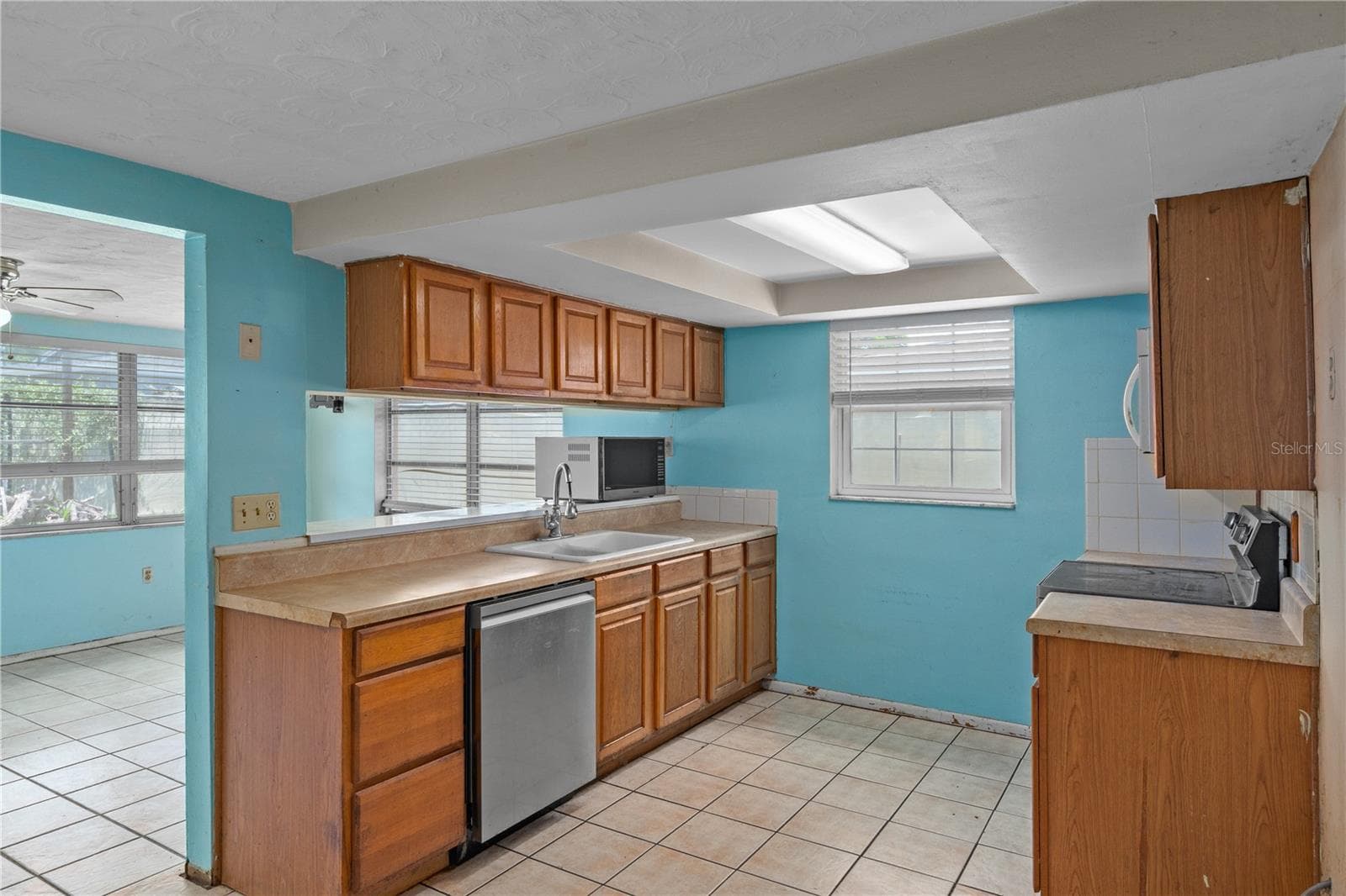 Single Family Residence at 4934 DAPHNE ST, NEW PORT RICHEY, photo 13 of 27