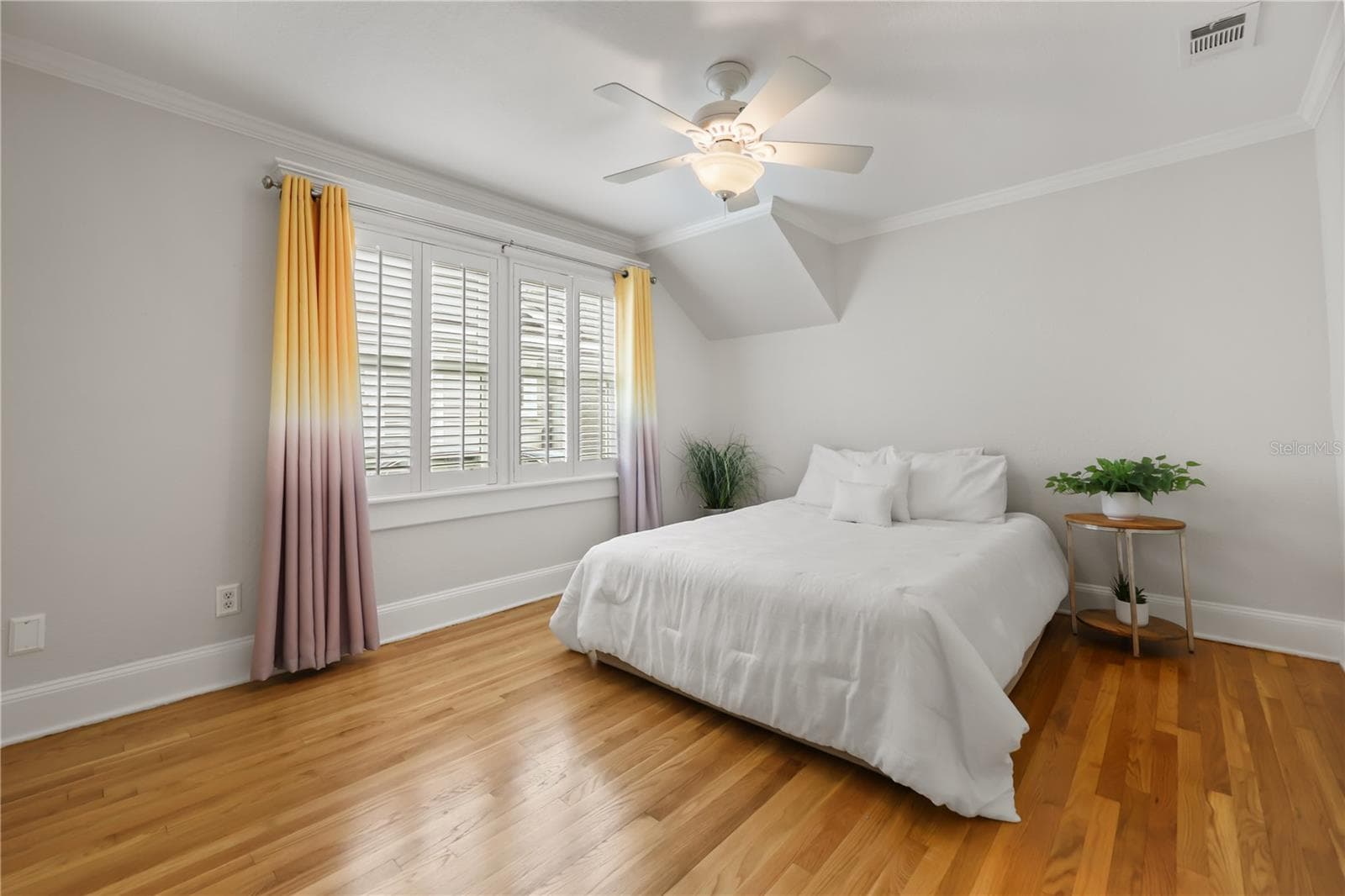 Second bedroom on first floor - 343 BROADWAY AVE, ORLANDO