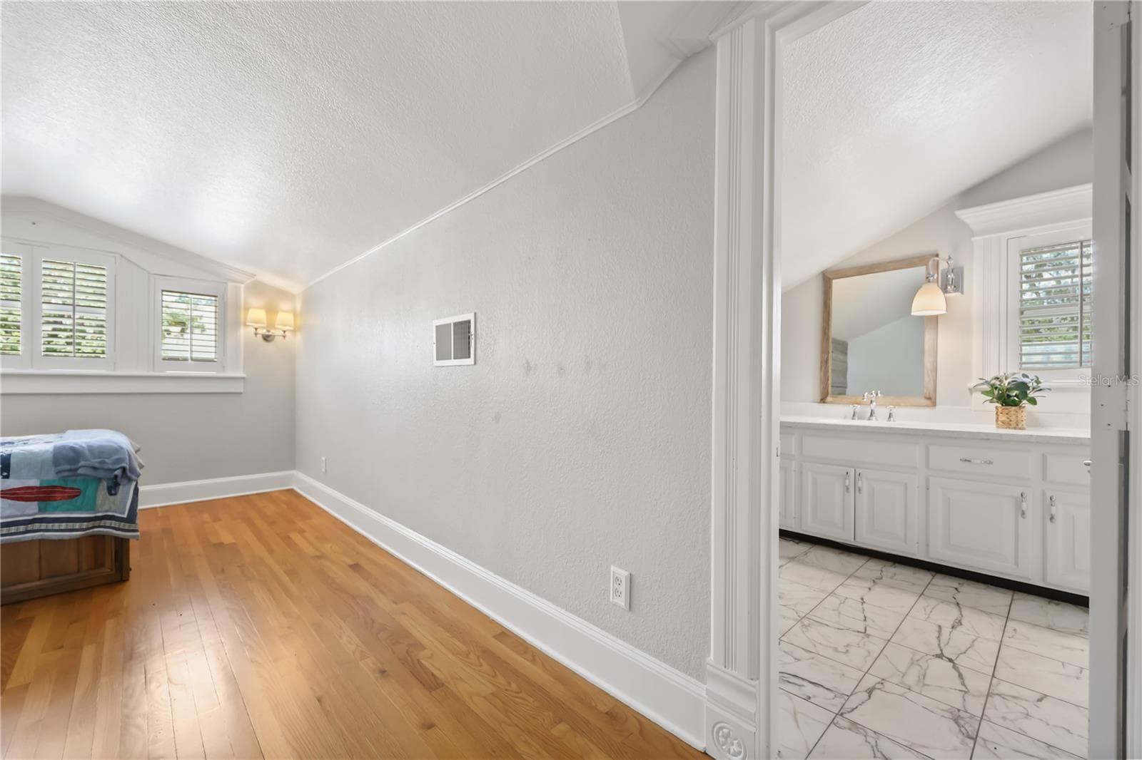 Third bedroom on second floor - 343 BROADWAY AVE, ORLANDO