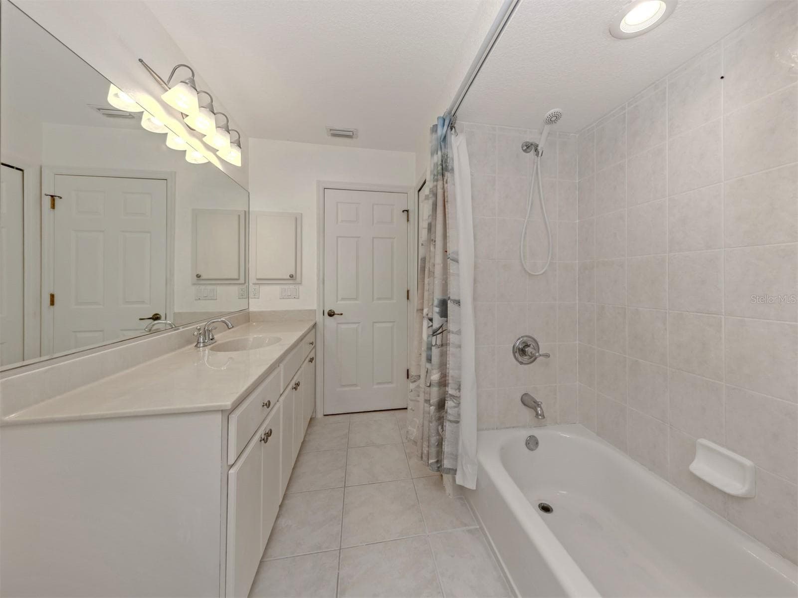 Single Family Residence at 1056 ROTONDA CIR, ROTONDA WEST, photo 12 of 35