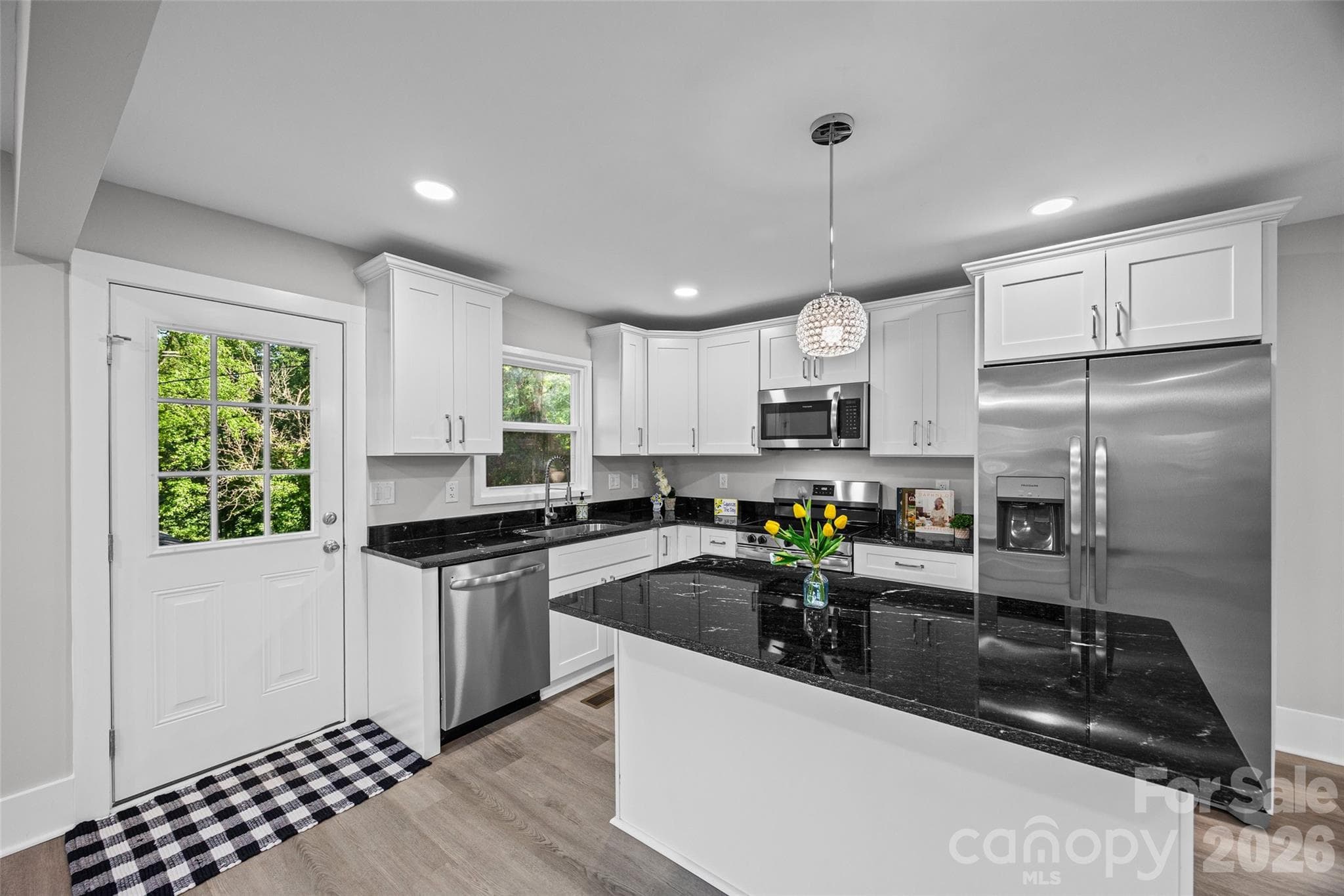 Single Family Residence at 1812 Riveria Drive, Shelby, photo 10 of 31