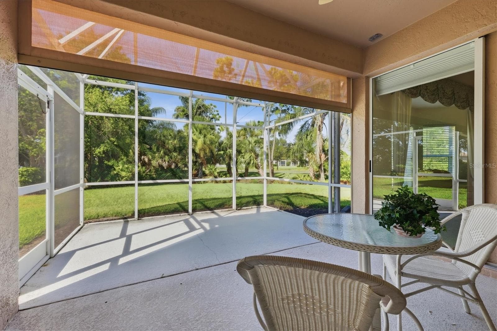Single Family Residence at 9402 FOREST HILLS CIR, SARASOTA, photo 22 of 77
