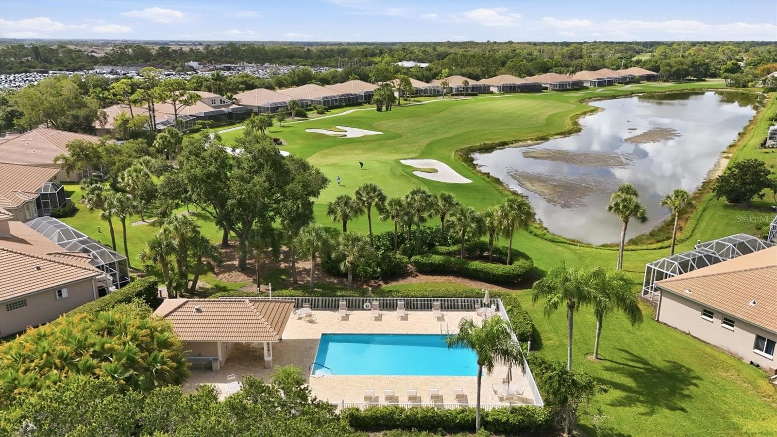 Single Family Residence at 9402 FOREST HILLS CIR, SARASOTA, photo 36 of 77