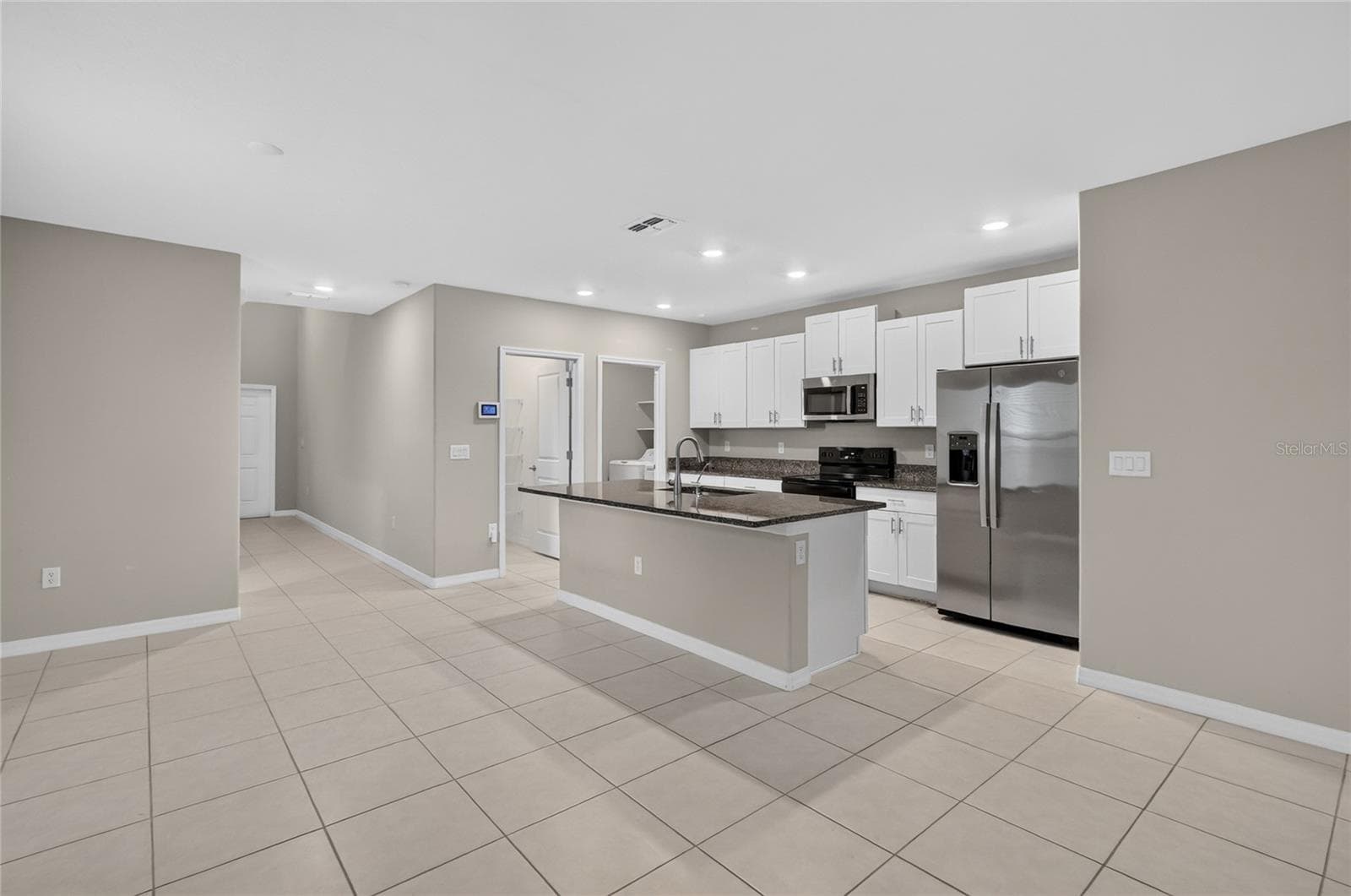 Single Family Residence at 1779 YELLOW TRL, LAKELAND, photo 12 of 63