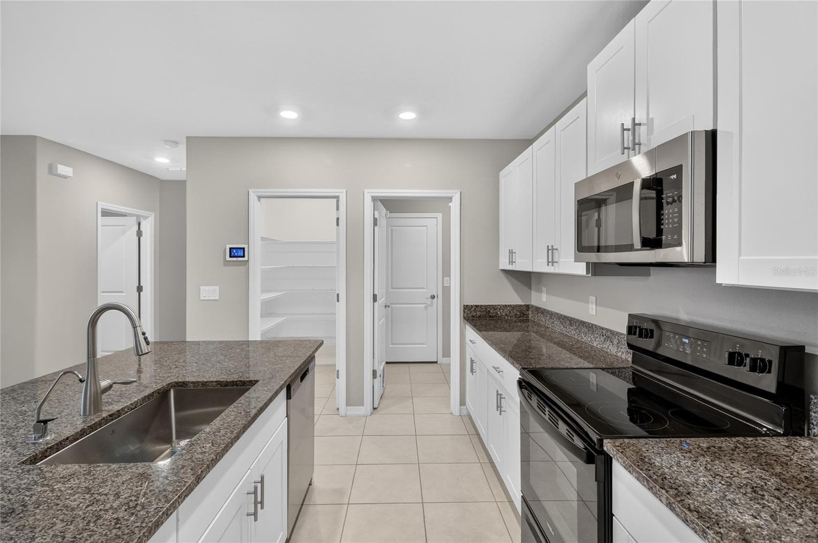 Single Family Residence at 1779 YELLOW TRL, LAKELAND, photo 14 of 63