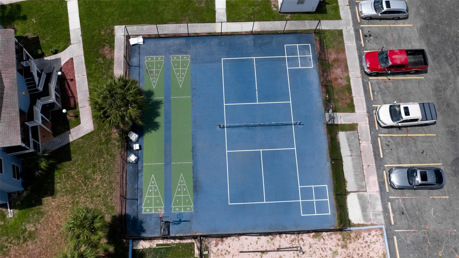 Community Picketball and Shuffleboard Courts - 3848 59TH AVE W, BRADENTON