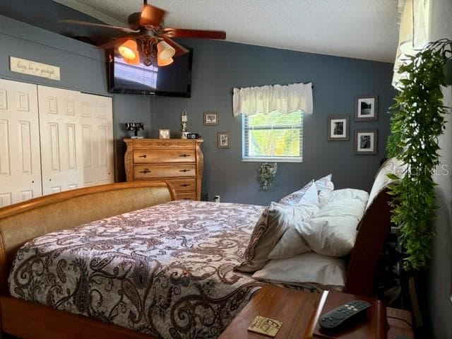 Single Family Residence at 915 HARBOR HILL DR, SAFETY HARBOR, photo 15 of 33