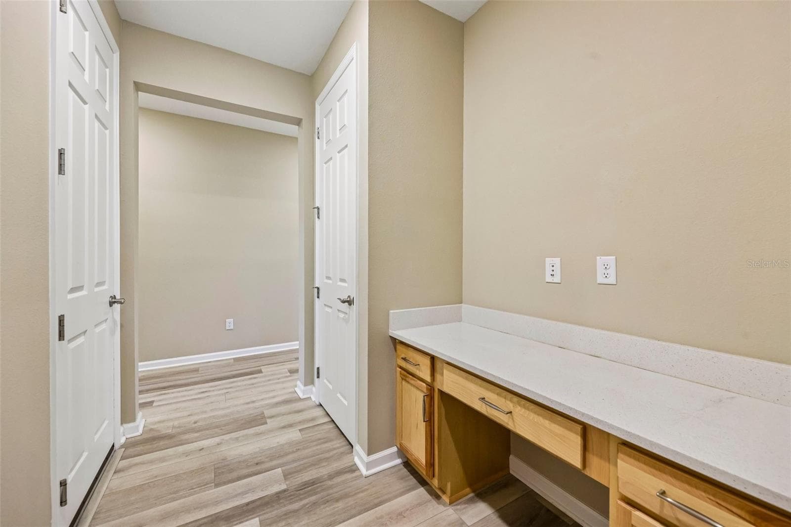 Single Family Residence at 31719 BROADWATER AVE, LEESBURG, photo 20 of 41