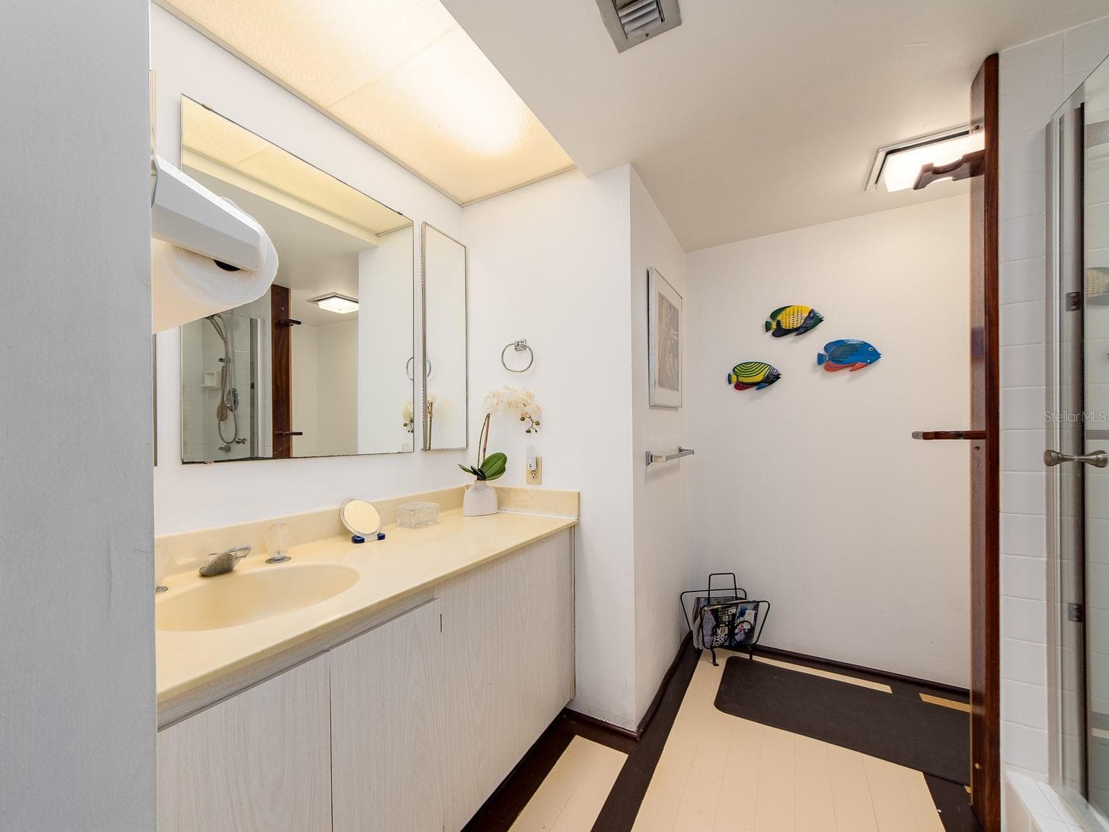 Condominium at 1480 GULF BLVD #612, CLEARWATER BEACH, photo 33 of 44