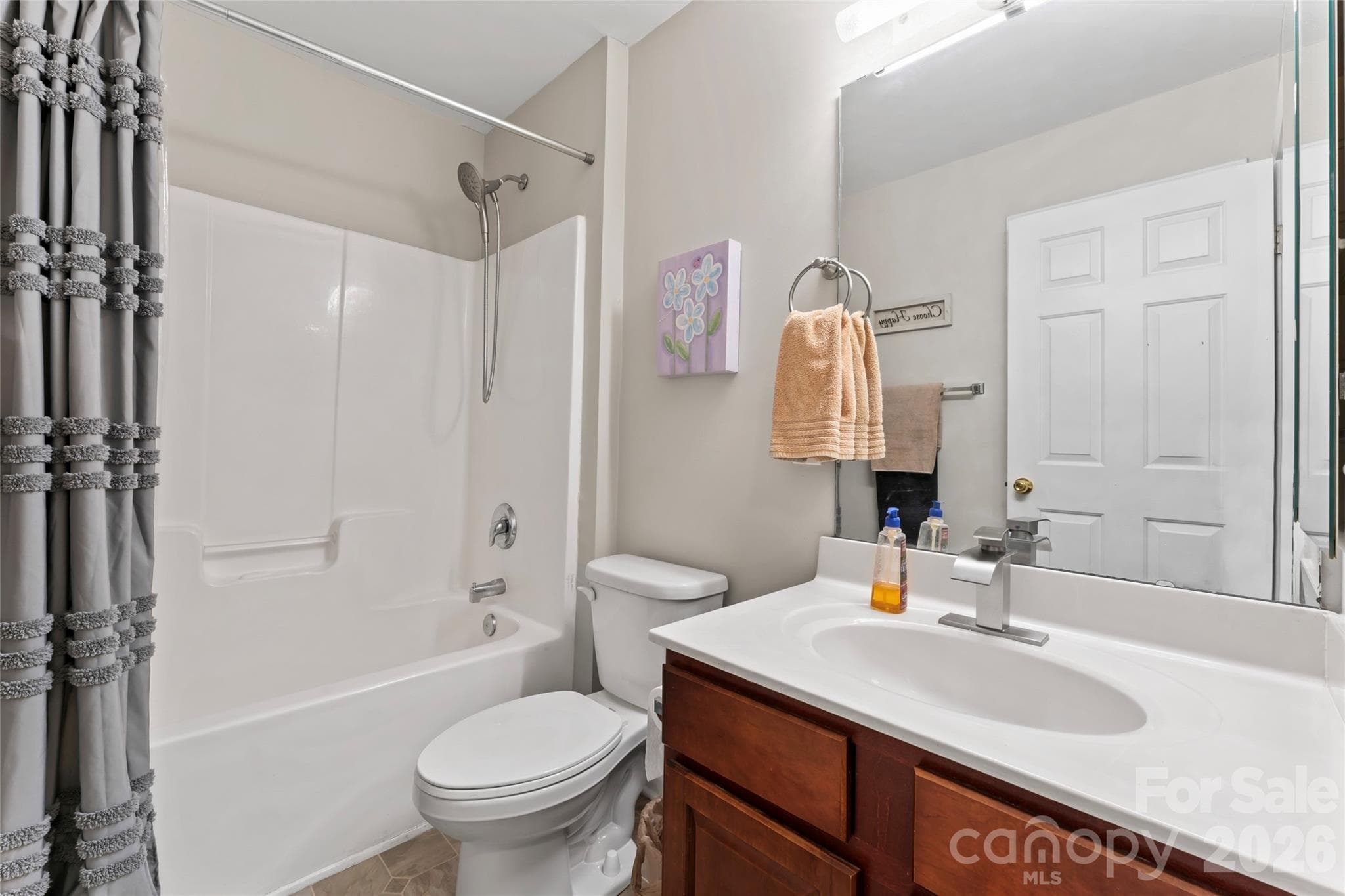 second bathroom - Charlotte