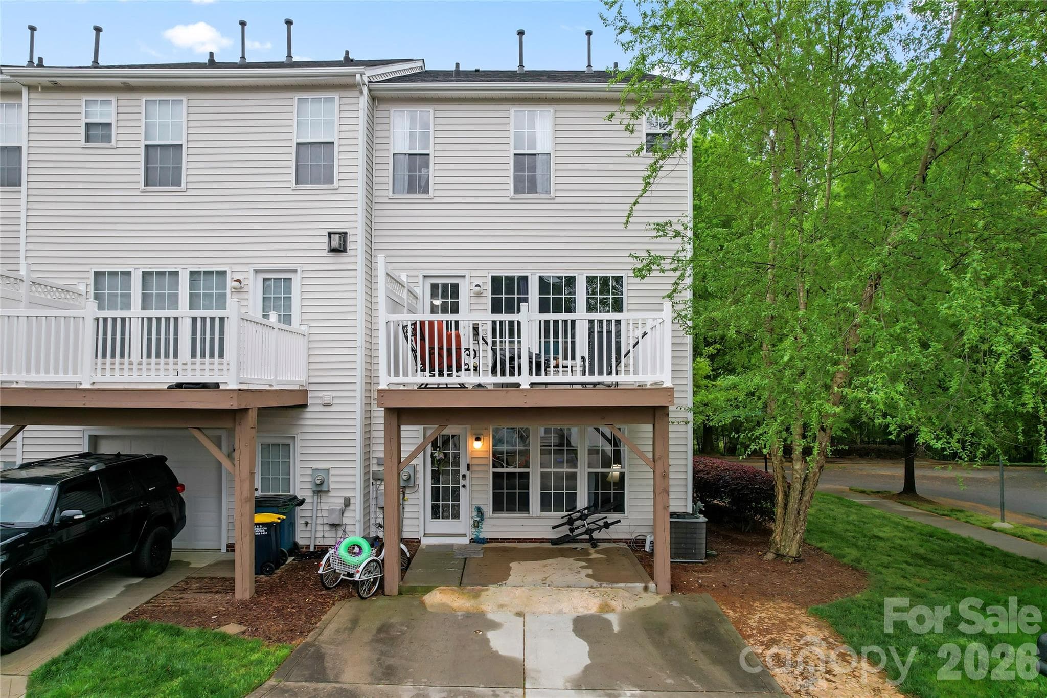Townhouse at Charlotte, photo 32 of 32
