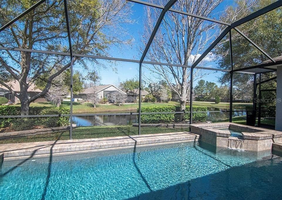Single Family Residence at 19419 AUTUMN CHASE CT, LAND O LAKES, photo 9 of 12