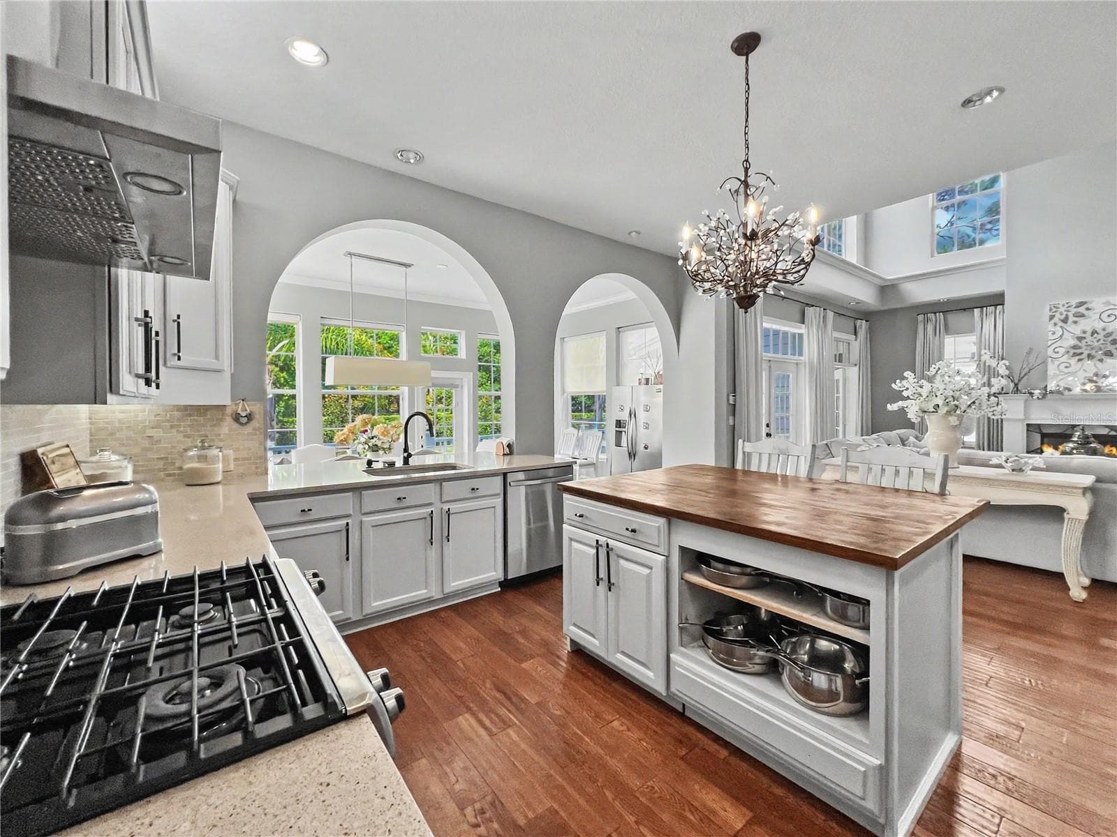 Single Family Residence at 807 OAK SHADOWS RD, CELEBRATION, photo 14 of 97