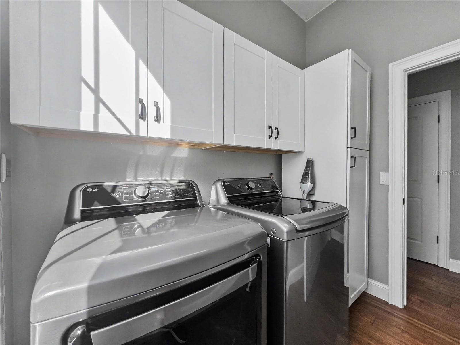 Single Family Residence at 807 OAK SHADOWS RD, CELEBRATION, photo 17 of 97