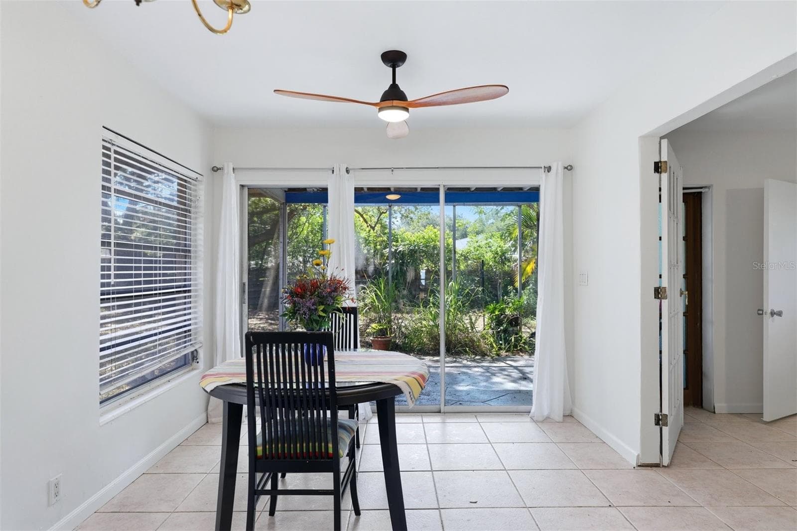 Dining area - 4003 BOOTH PL, SARASOTA