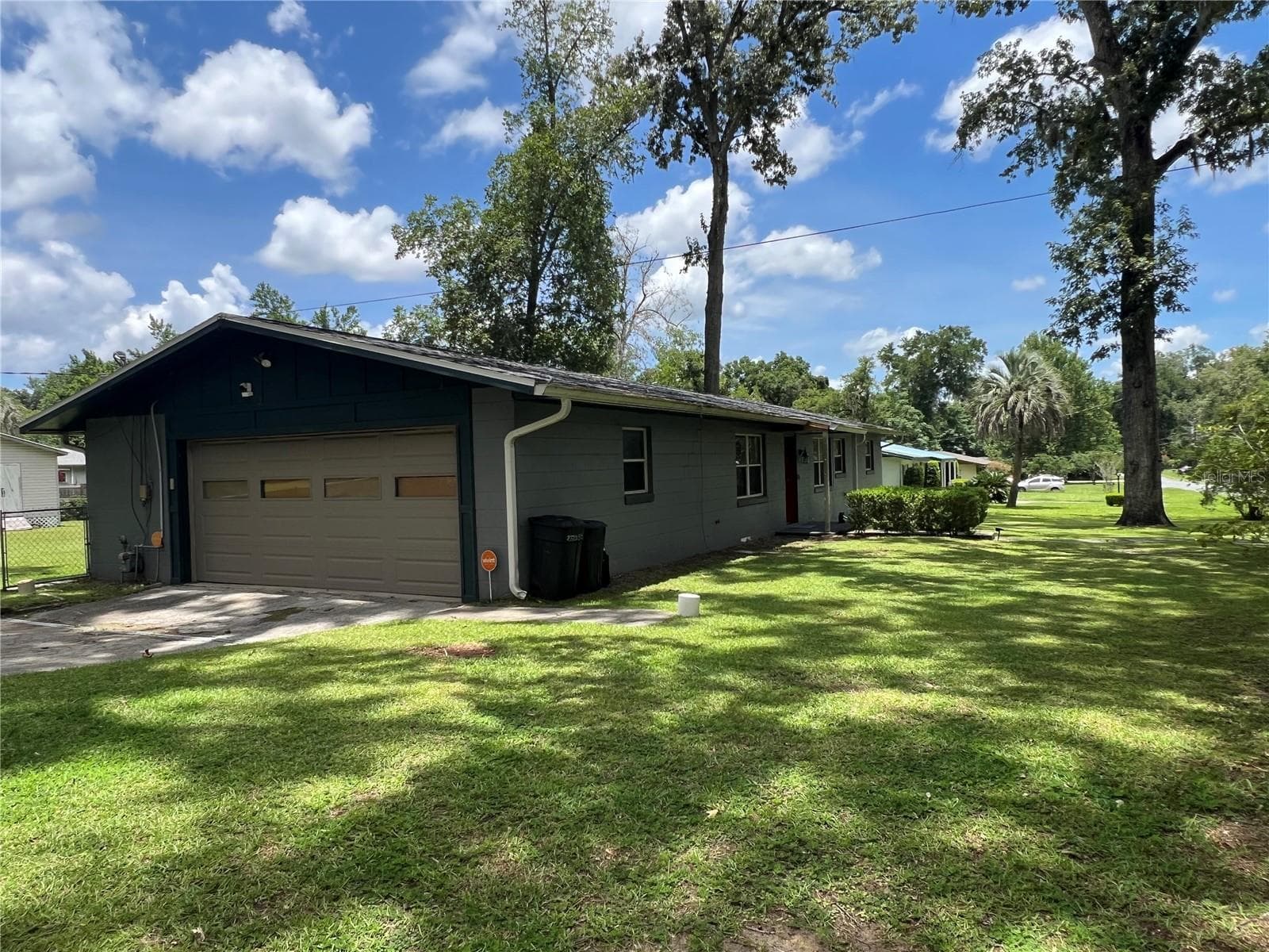 Front/side of House - 2720 SE 8TH AVE, OCALA