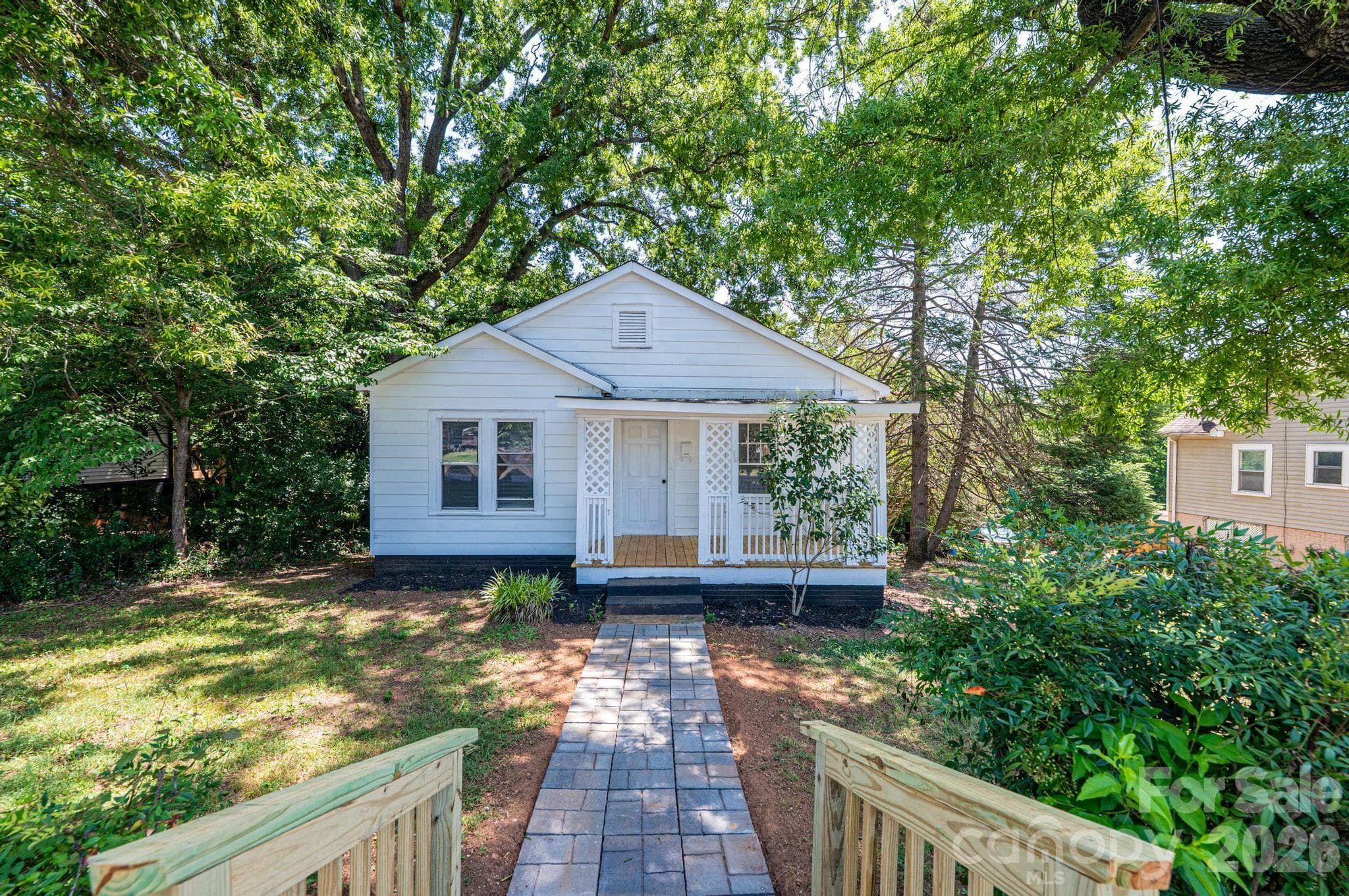 Single Family Residence at Newton, photo 5 of 36