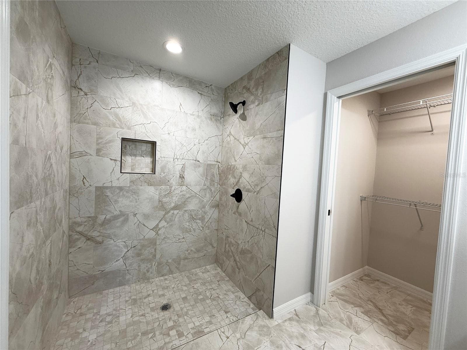 master bath2 - 5687 NW 57TH ST, OCALA