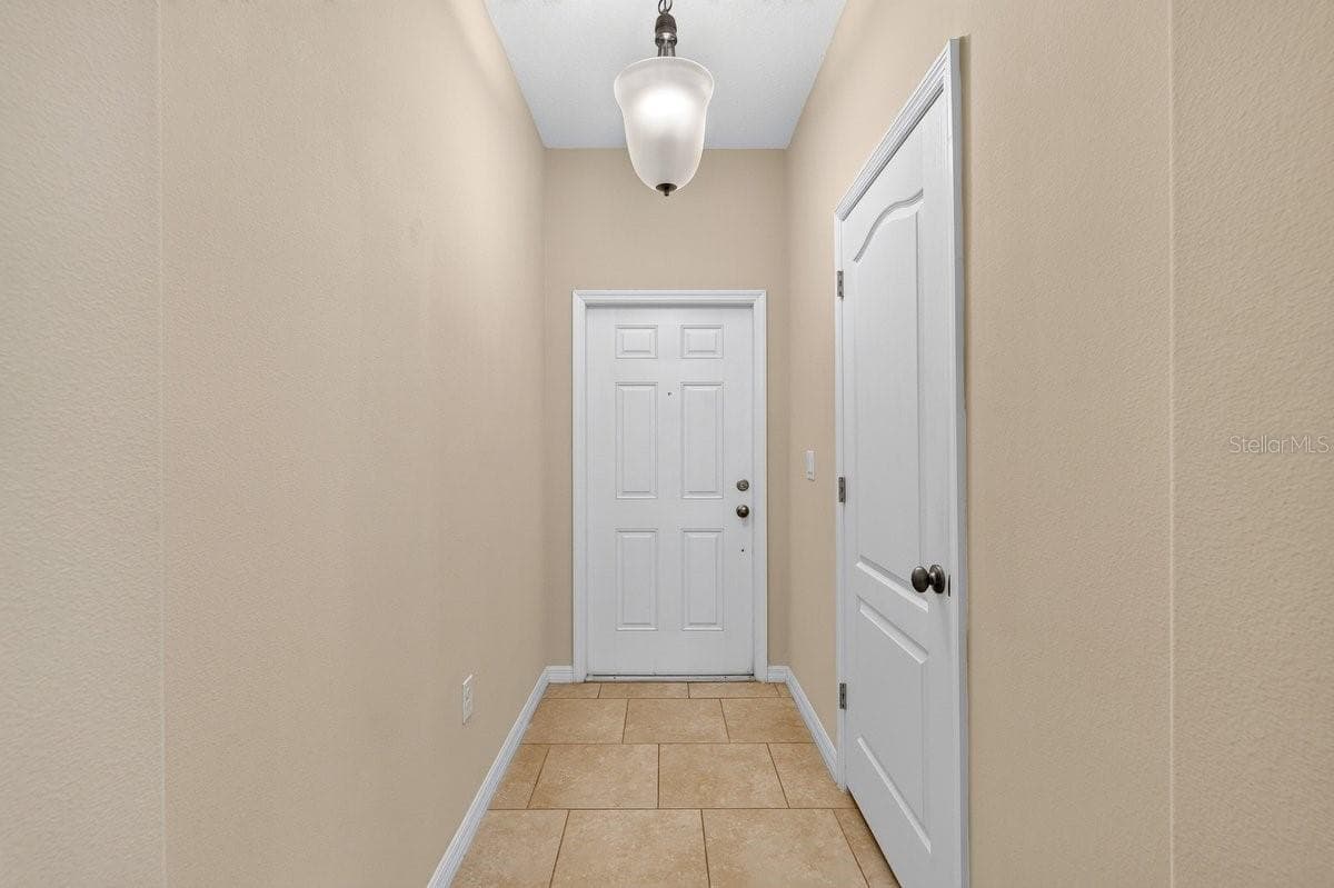 Townhouse at 205 WENTWORTH GRANDE DR, DAYTONA BEACH, photo 2 of 62