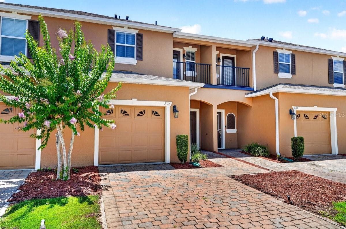 Townhouse at 205 WENTWORTH GRANDE DR, DAYTONA BEACH, photo 11 of 62