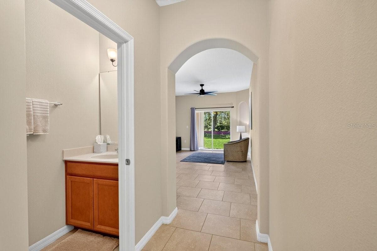 Townhouse at 205 WENTWORTH GRANDE DR, DAYTONA BEACH, photo 14 of 62