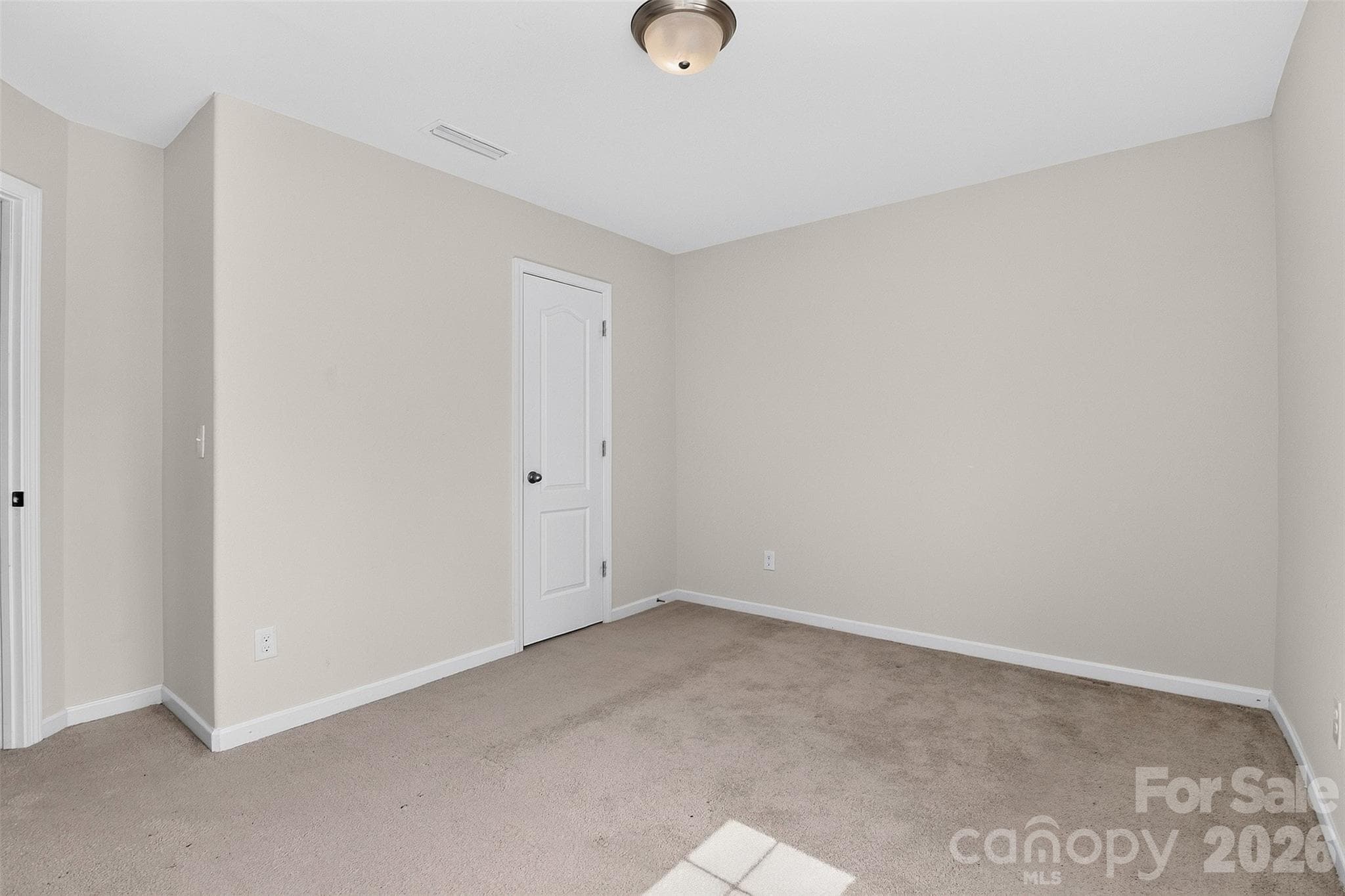 Guestroom 1 - Charlotte