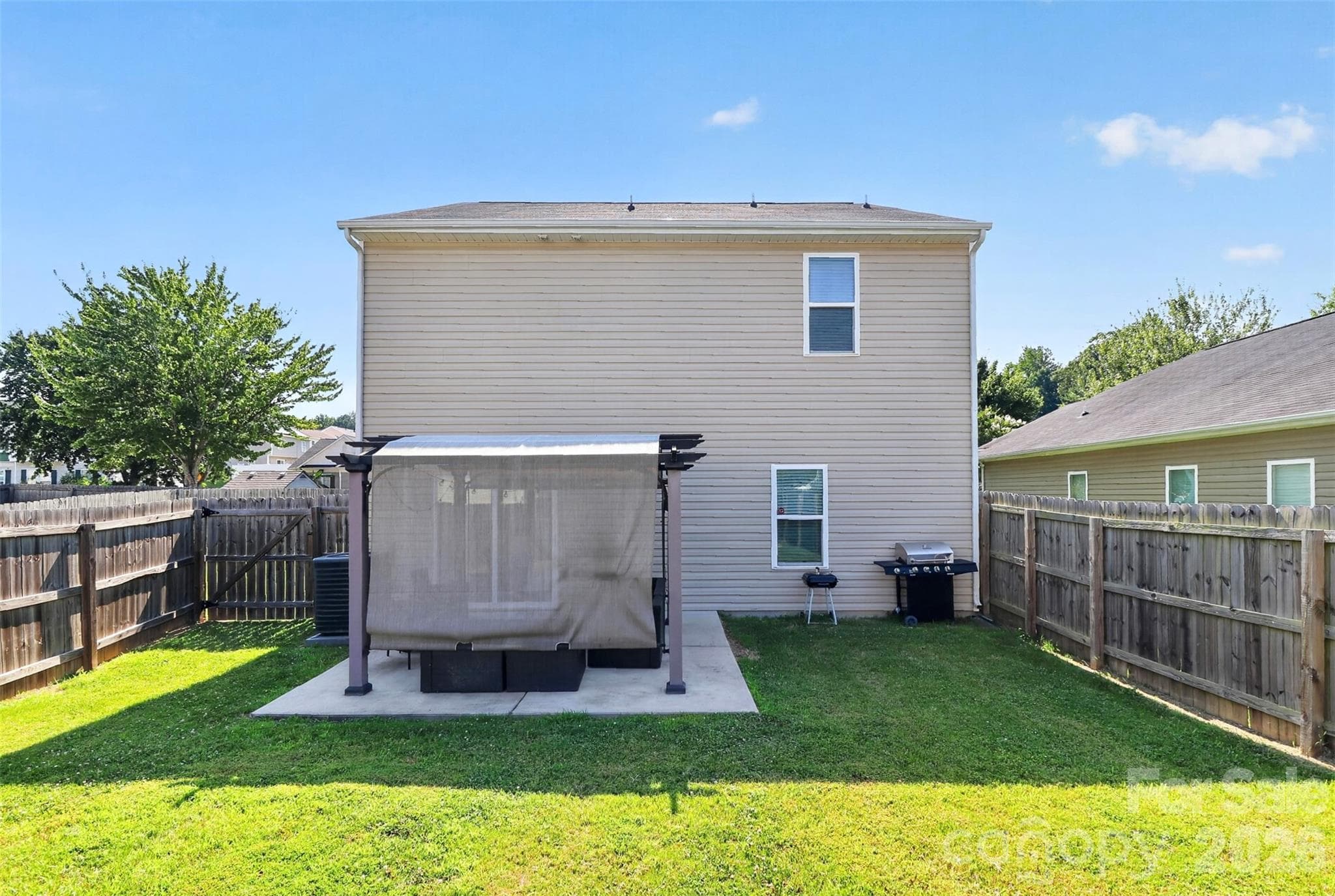 Single Family Residence at Charlotte, photo 18 of 31