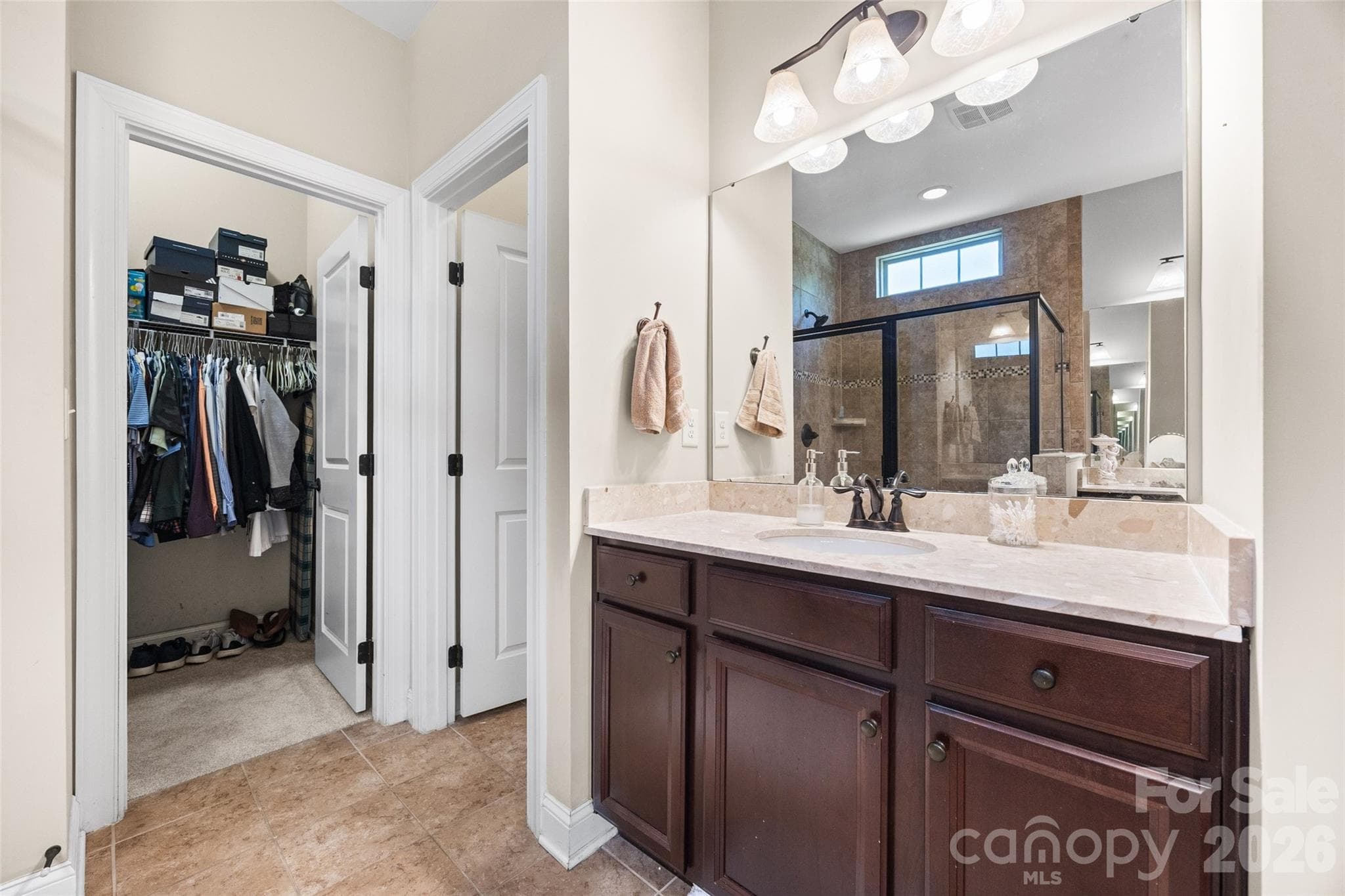 Primary Bathroom - 8477 Whitworth Avenue, Harrisburg
