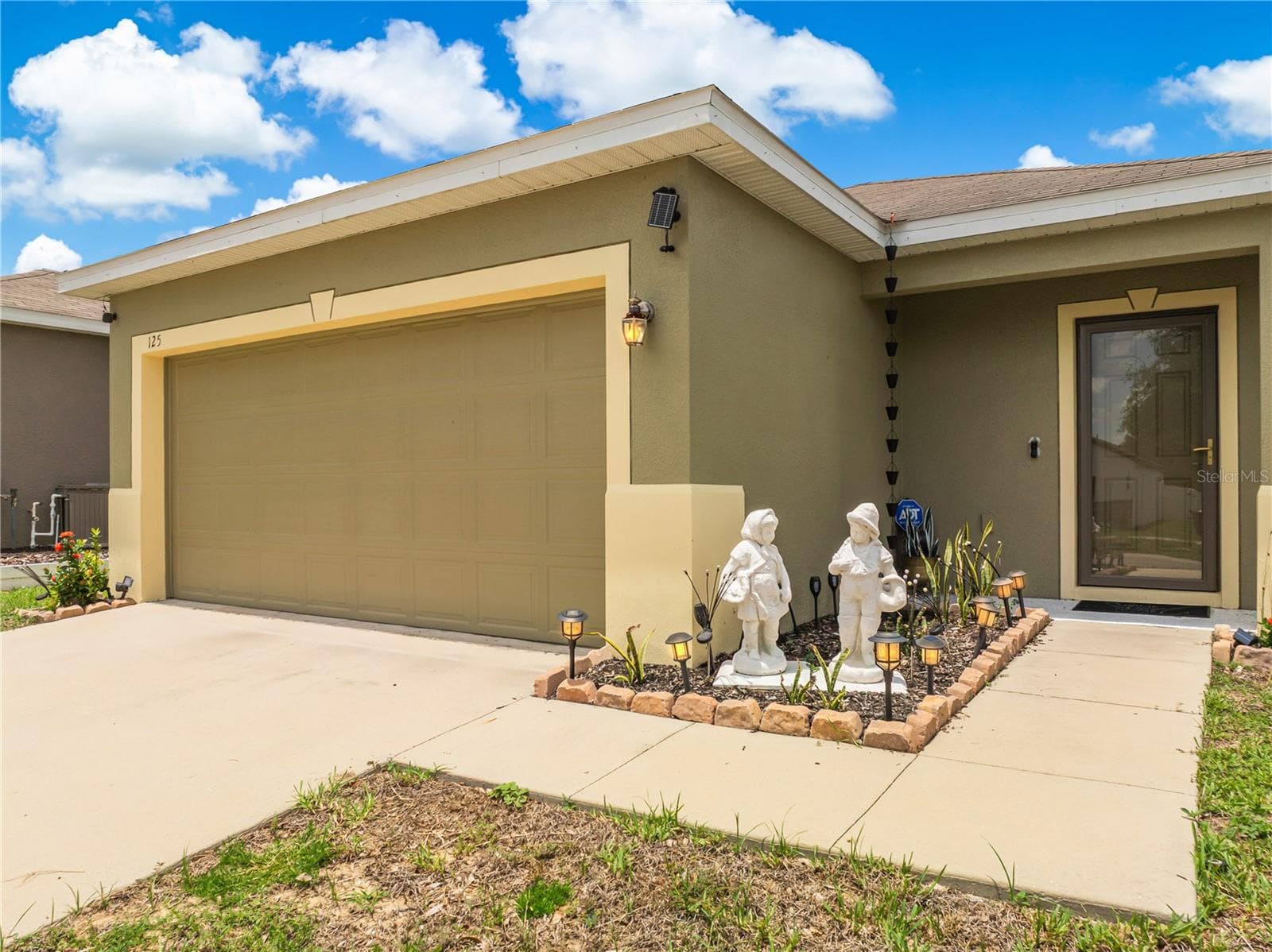 Single Family Residence at 125 TANAGER ST, HAINES CITY, photo 2 of 32