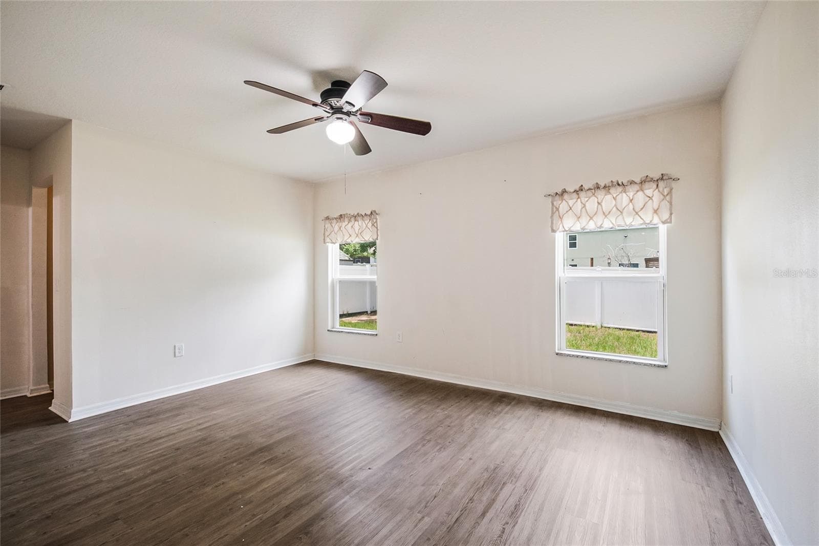 Master Bedroom - 125 TANAGER ST, HAINES CITY