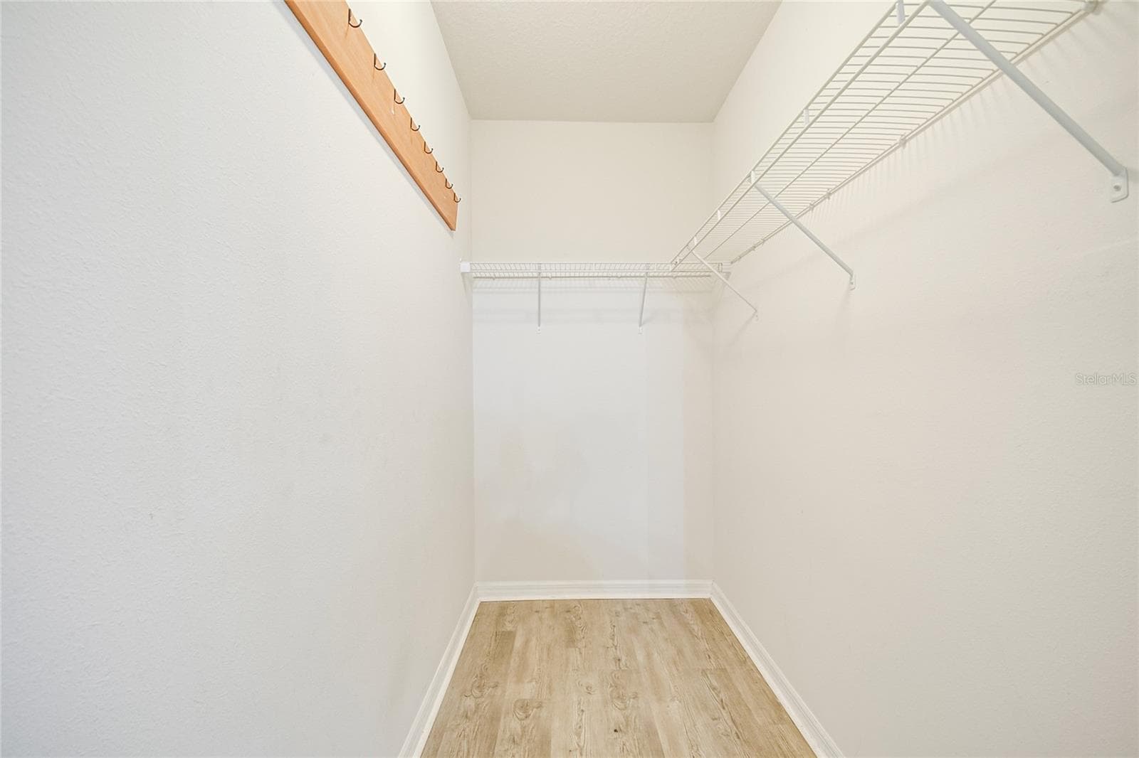Master Walk in Closet - 125 TANAGER ST, HAINES CITY