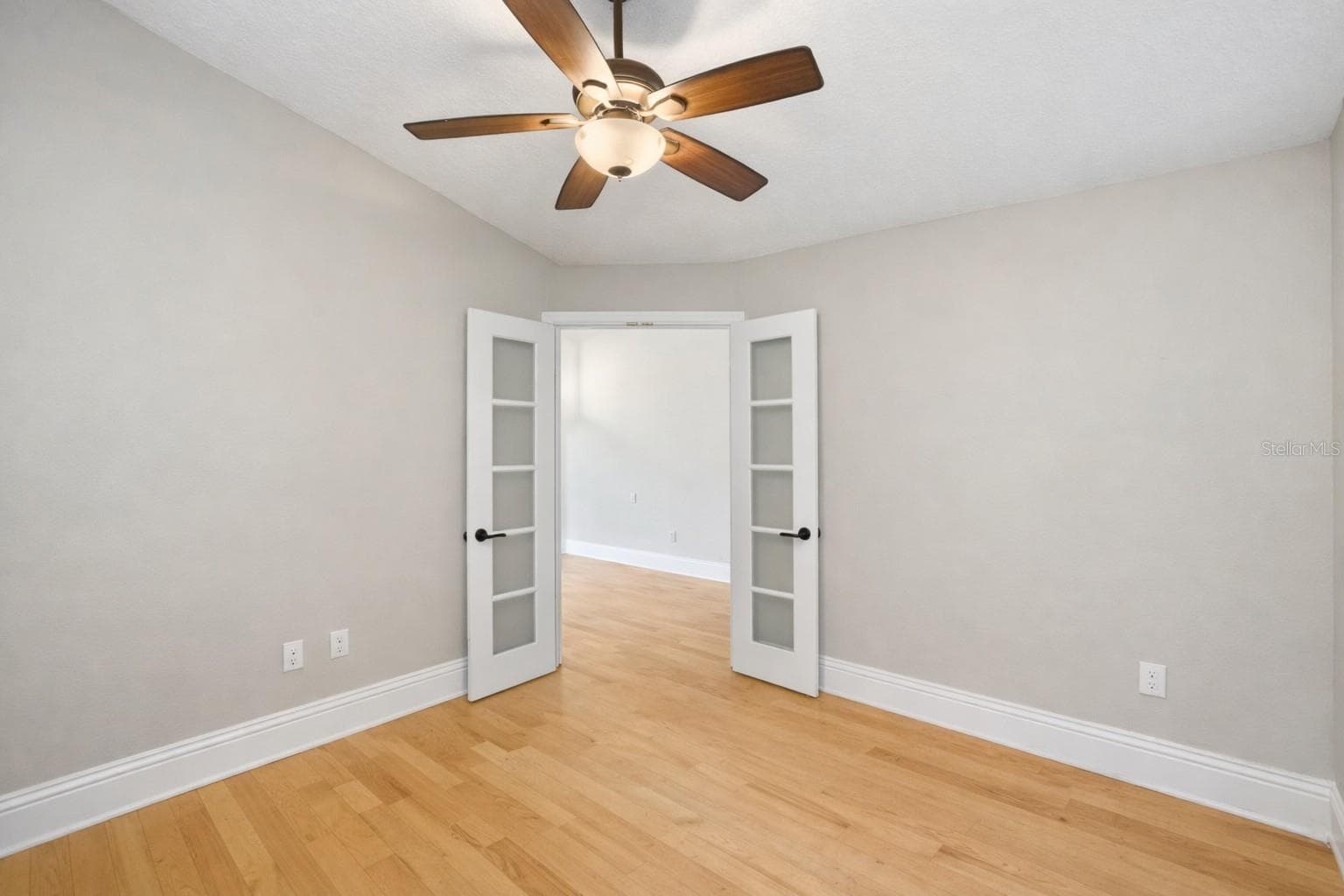 Single Family Residence at 13108 ROYAL GEORGE AVE, ODESSA, photo 13 of 63