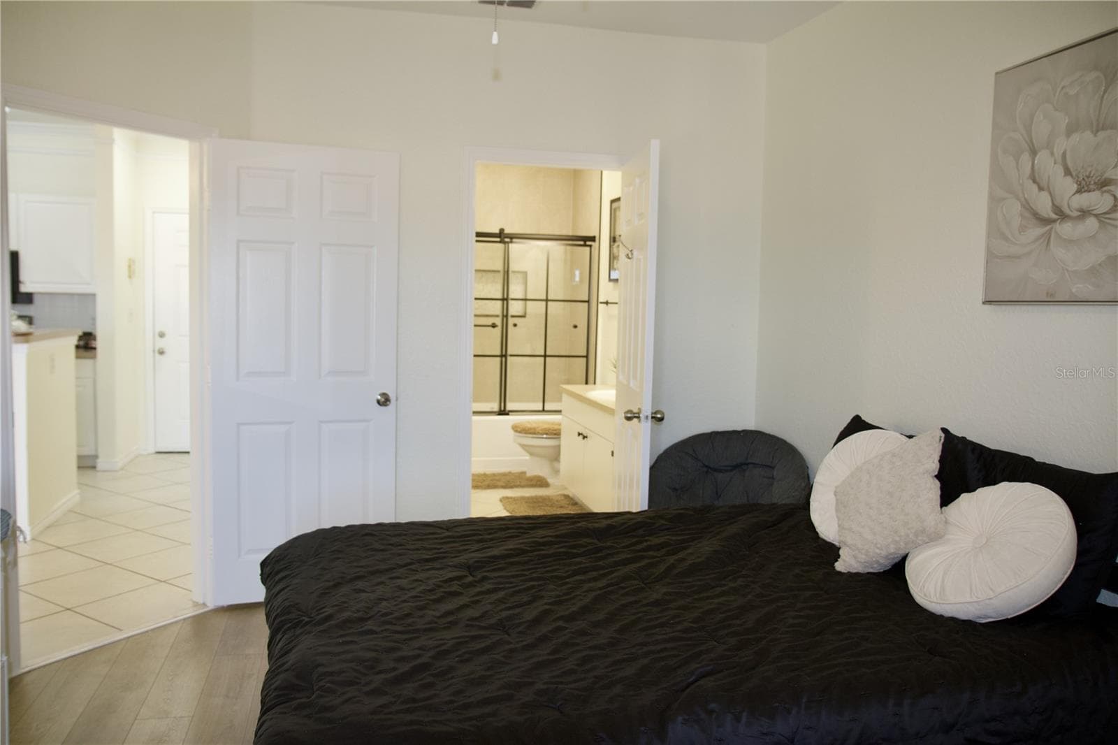 Condominium at 4323 BAYSIDE VILLAGE DR #306, TAMPA, photo 14 of 29