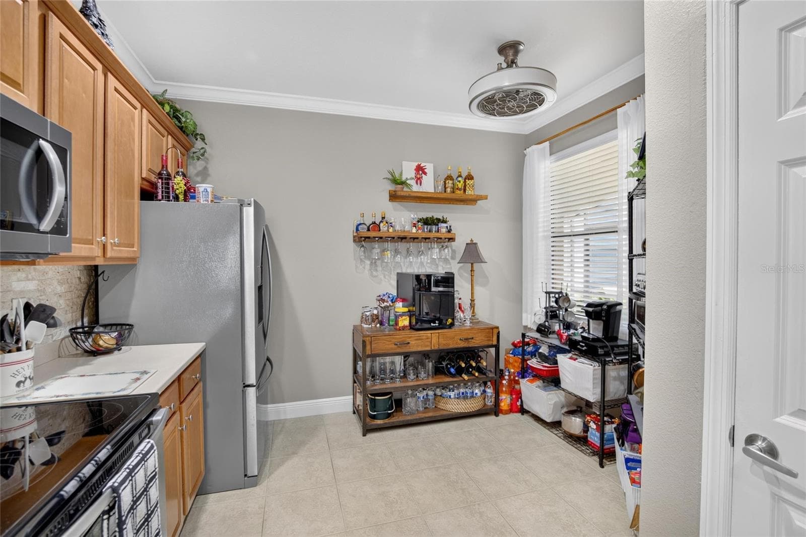 Kitchen - 342 BLUEWATER FALLS CT, APOLLO BEACH