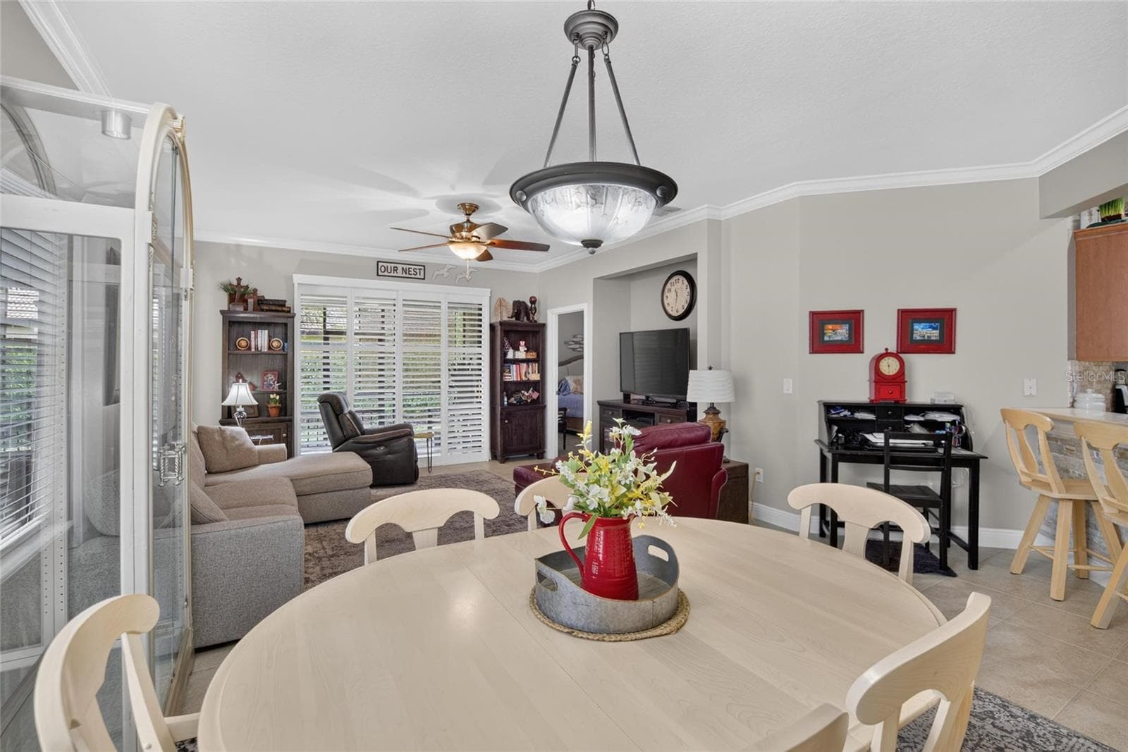 Dining area/living room - 342 BLUEWATER FALLS CT, APOLLO BEACH
