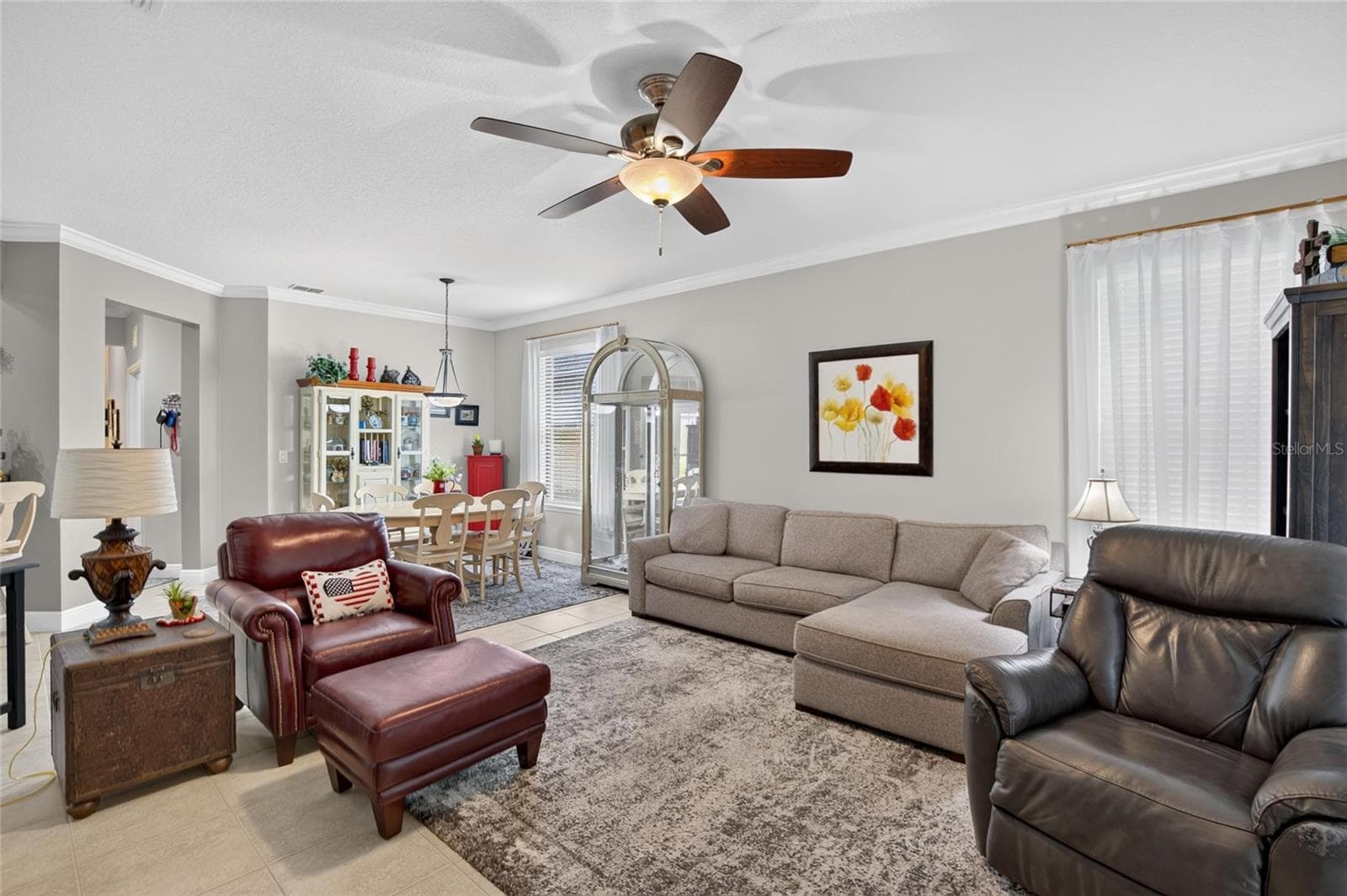 Living room/dining room - 342 BLUEWATER FALLS CT, APOLLO BEACH