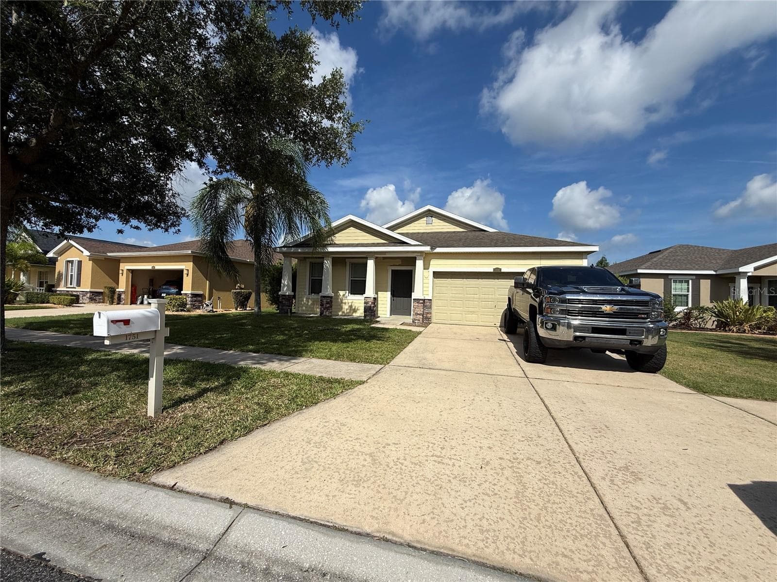 Single Family Residence at 1751 BONITA BLUFF CT, RUSKIN, photo 2 of 36