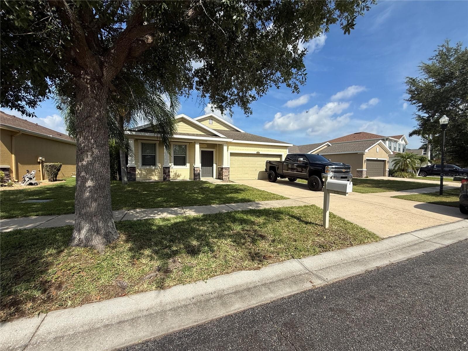 Single Family Residence at 1751 BONITA BLUFF CT, RUSKIN, photo 3 of 36