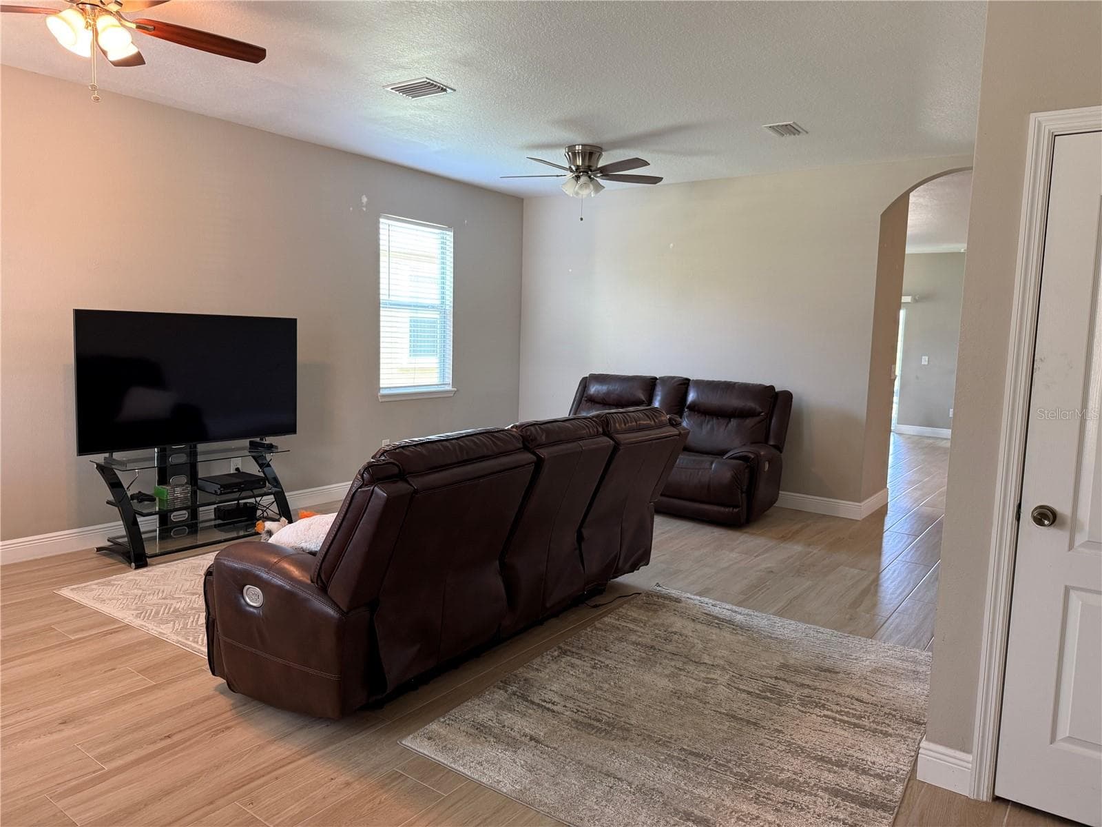 Single Family Residence at 1751 BONITA BLUFF CT, RUSKIN, photo 8 of 36