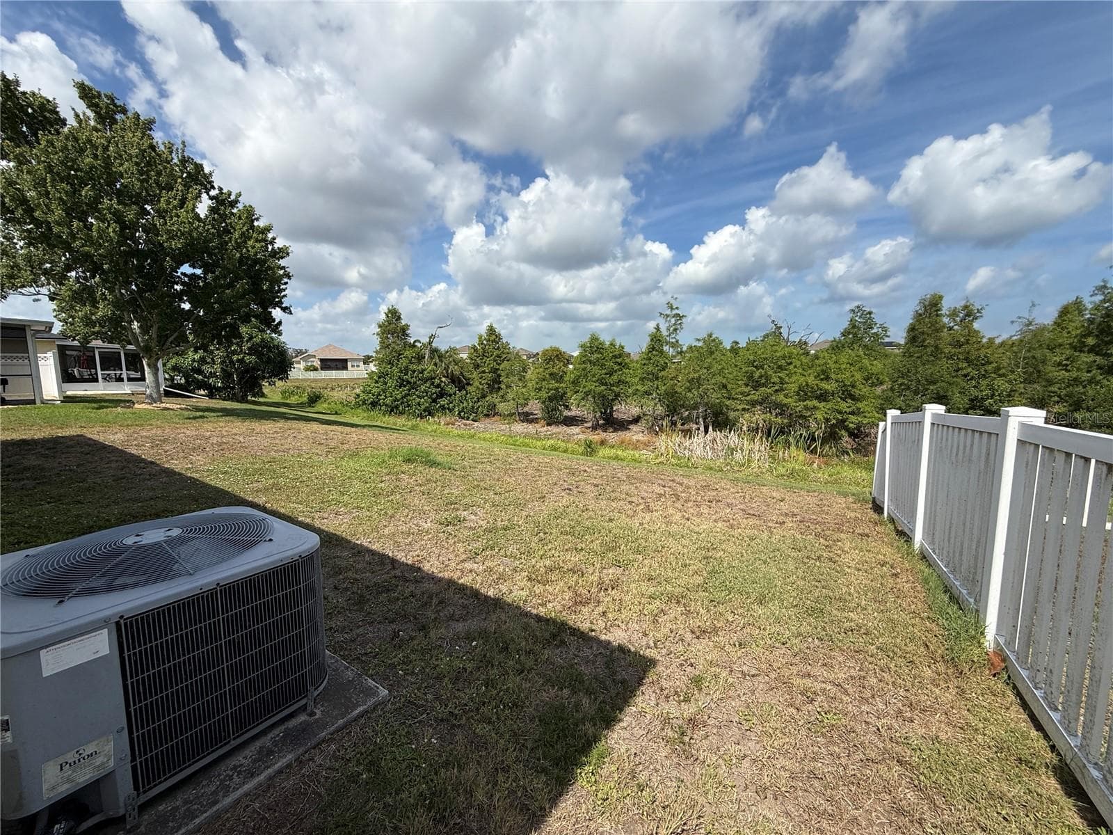 Single Family Residence at 1751 BONITA BLUFF CT, RUSKIN, photo 27 of 36