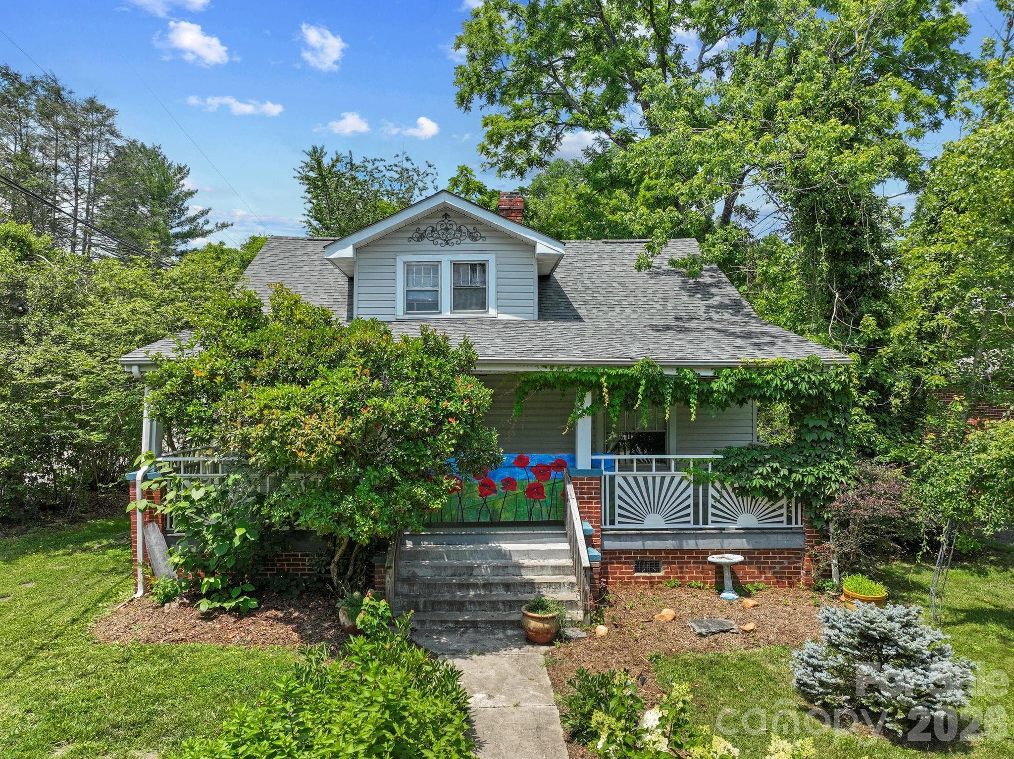 Single Family Residence at Weaverville, photo 2 of 35