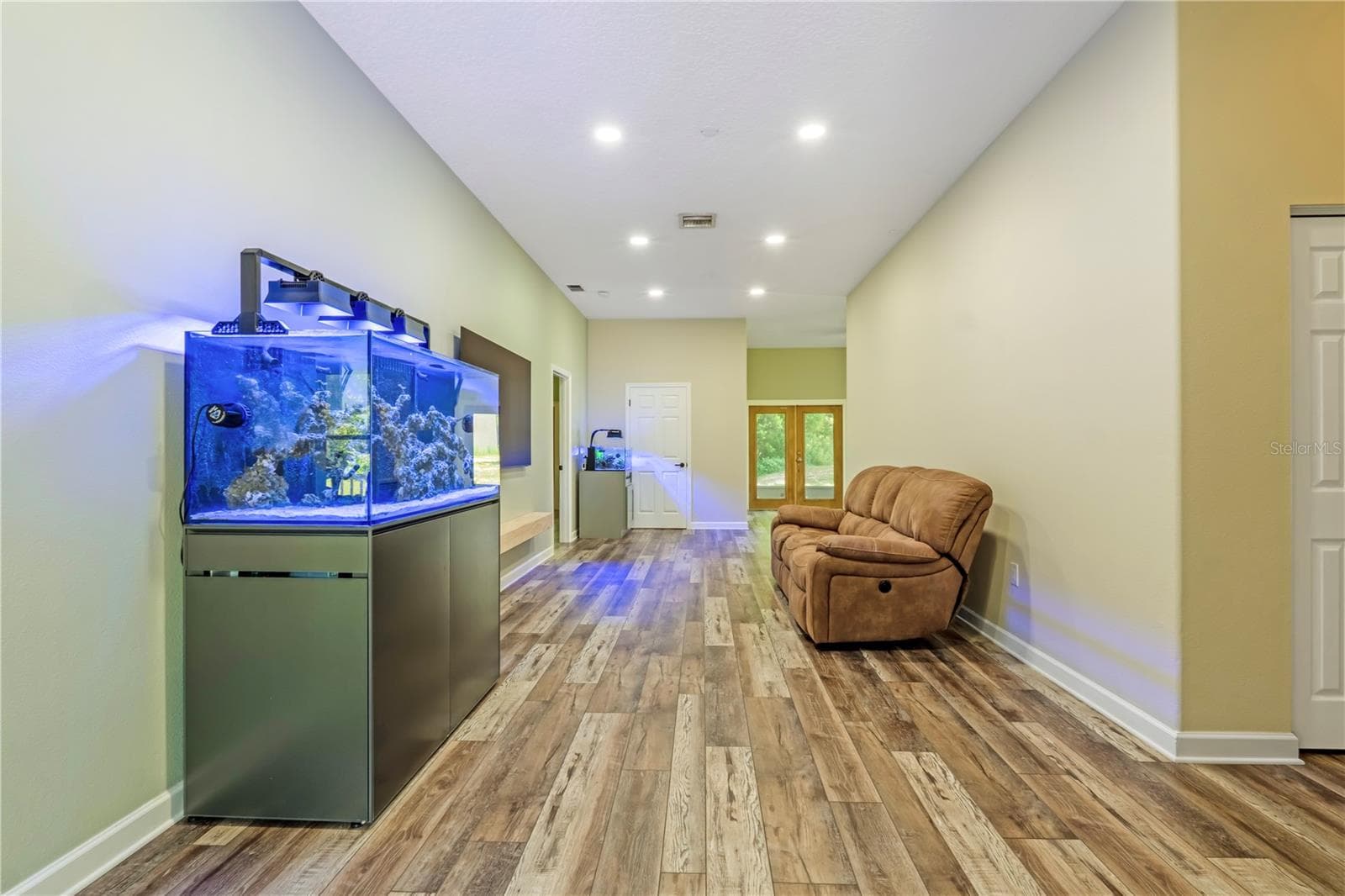 Single Family Residence at 2287 N SPRING GARDEN AVE, DELAND, photo 11 of 49