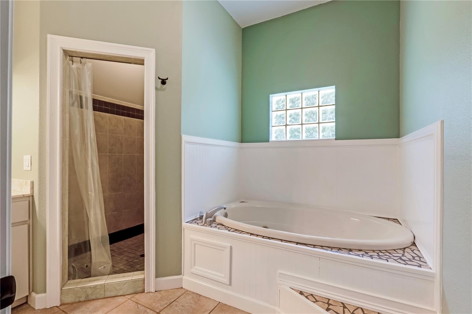 Single Family Residence at 2287 N SPRING GARDEN AVE, DELAND, photo 31 of 49