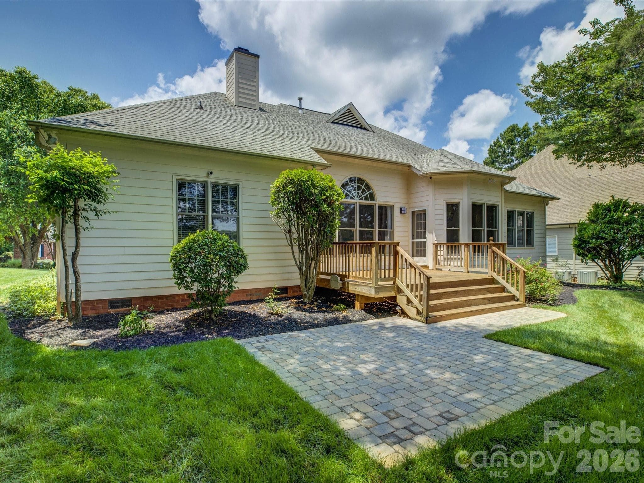 Single Family Residence at 10119 Victoria Mill Court, Charlotte, photo 37 of 48