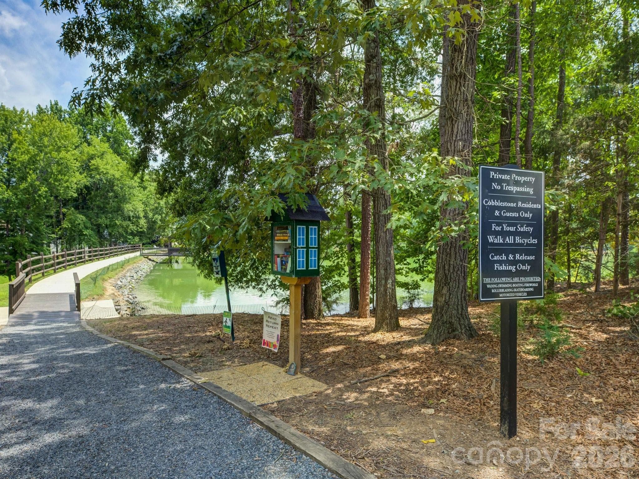 Single Family Residence at 10119 Victoria Mill Court, Charlotte, photo 40 of 48